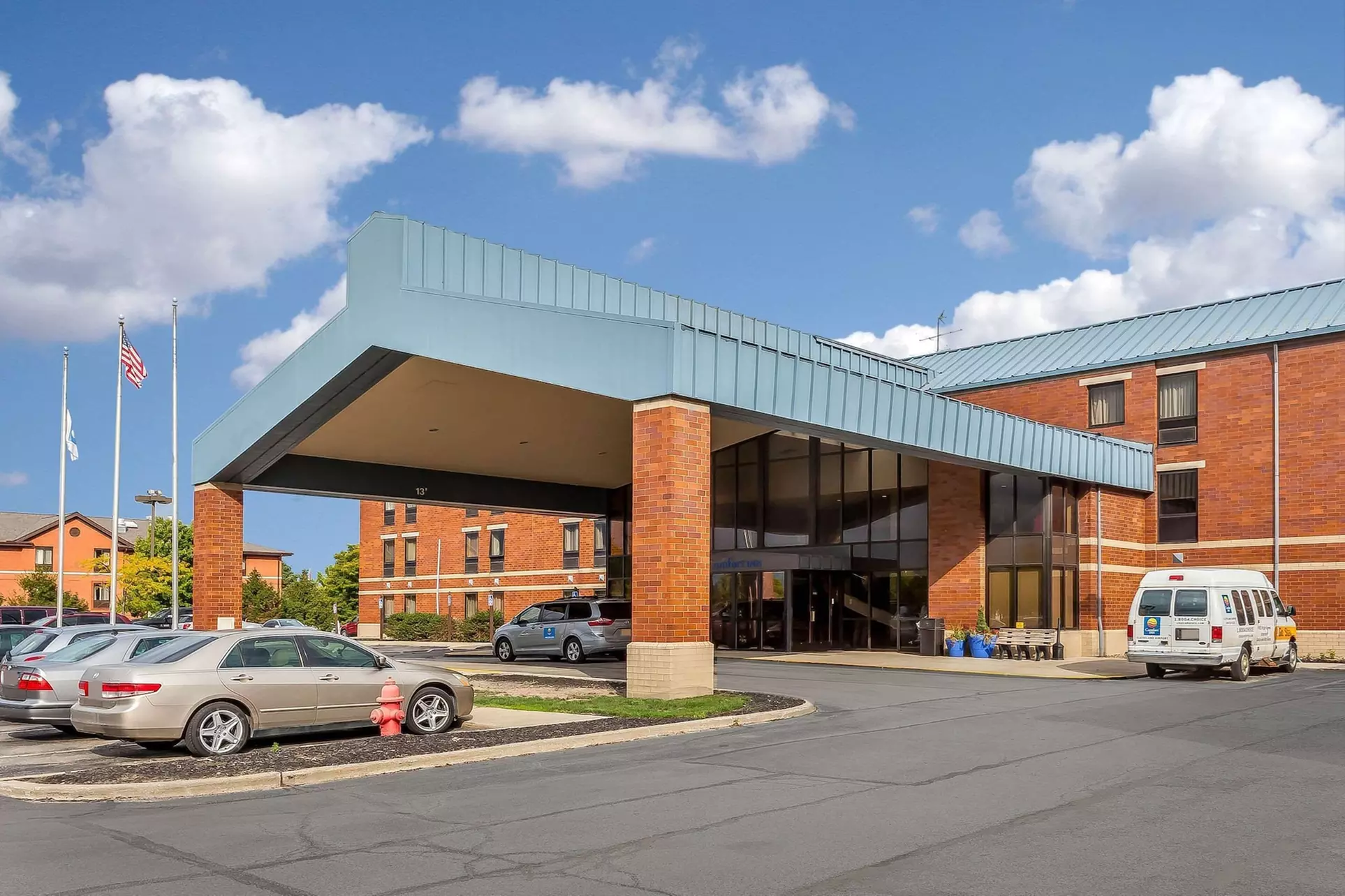Comfort Inn Cleveland Airport - Primary Image