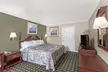 Days Inn by Wyndham Lenoir City - Second Medium