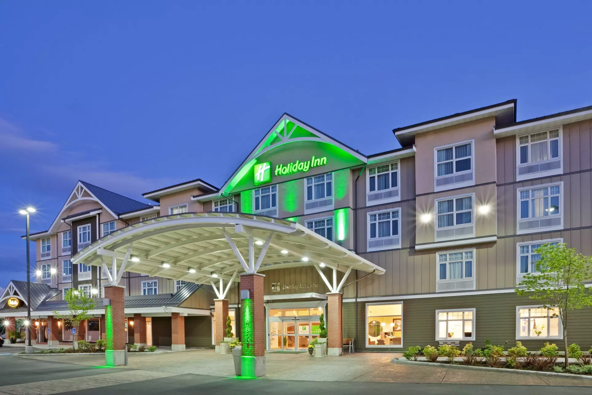 Holiday Inn Hotel & Suites Surrey East Cloverdale by IHG - Primary Image