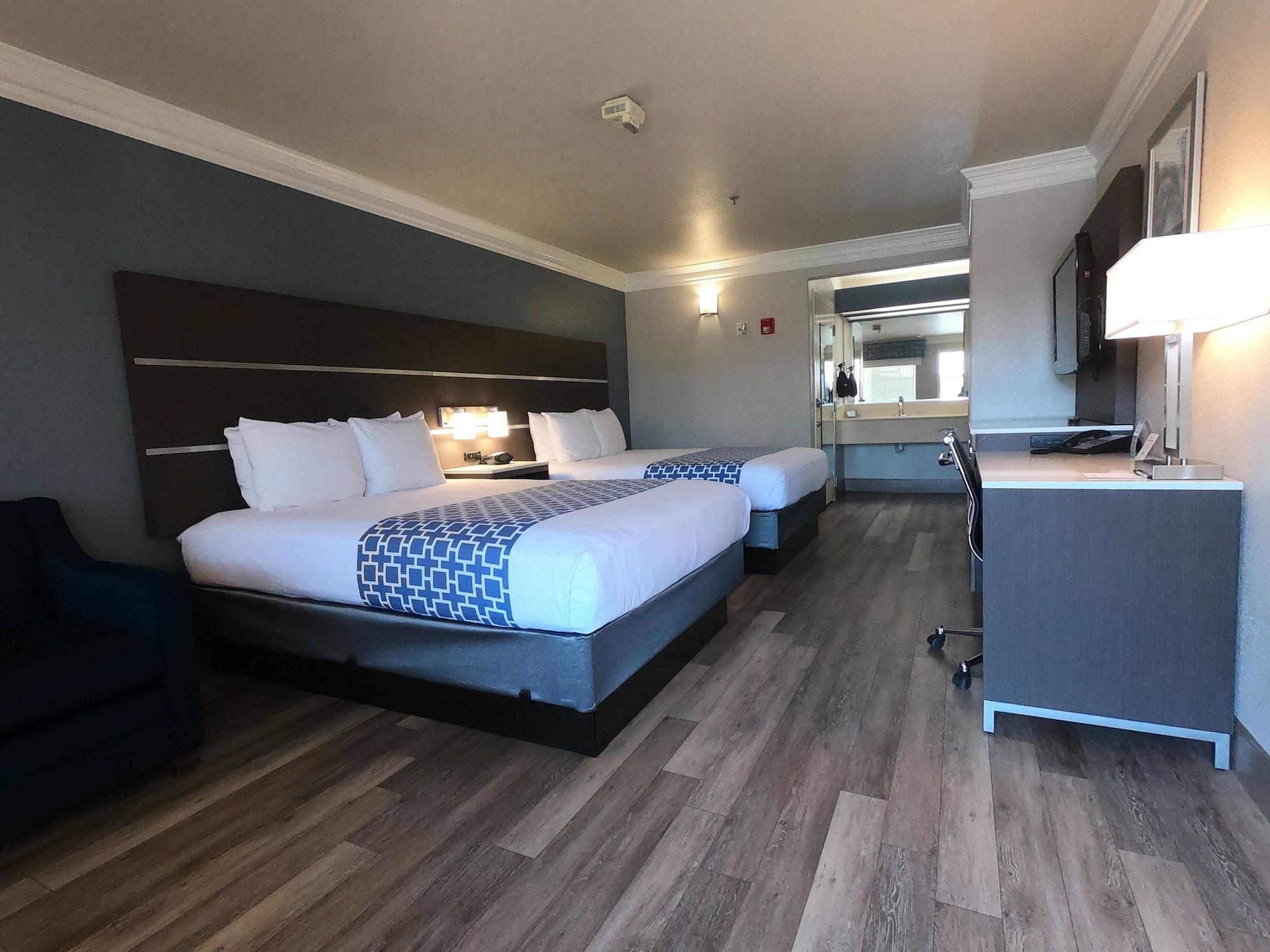 Best Western Inn & Suites Lemoore