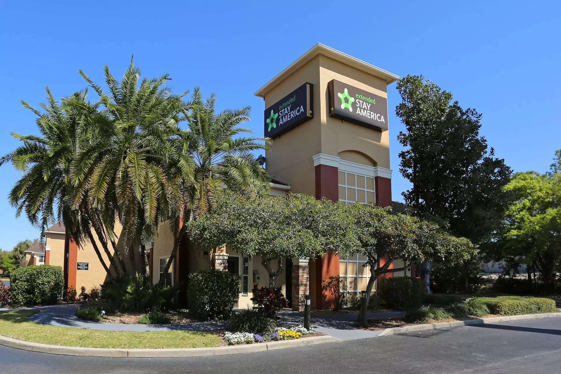 Extended Stay America Select Suites Tampa North Airport