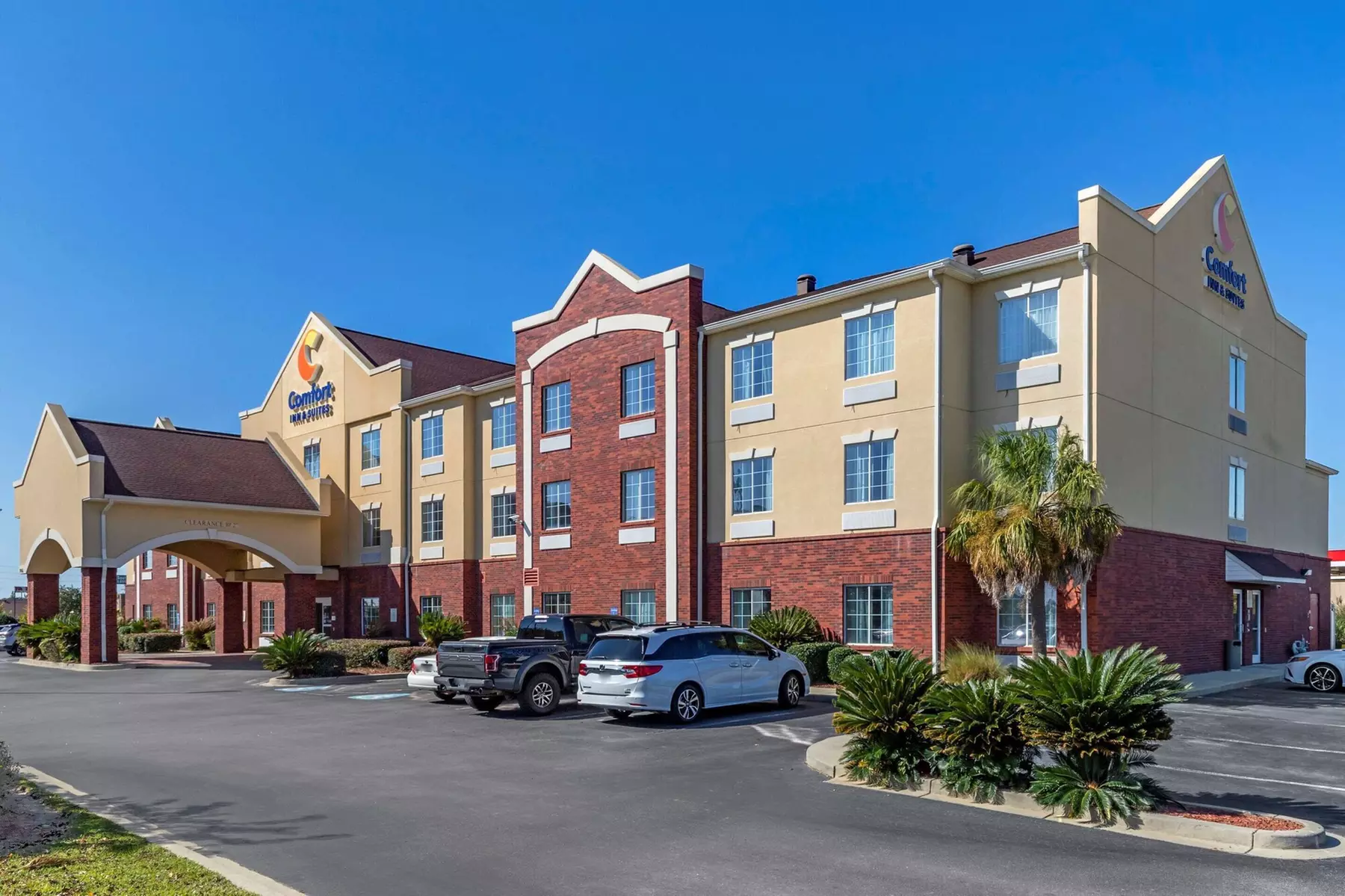 Comfort Inn & Suites Orangeburg - Primary Image