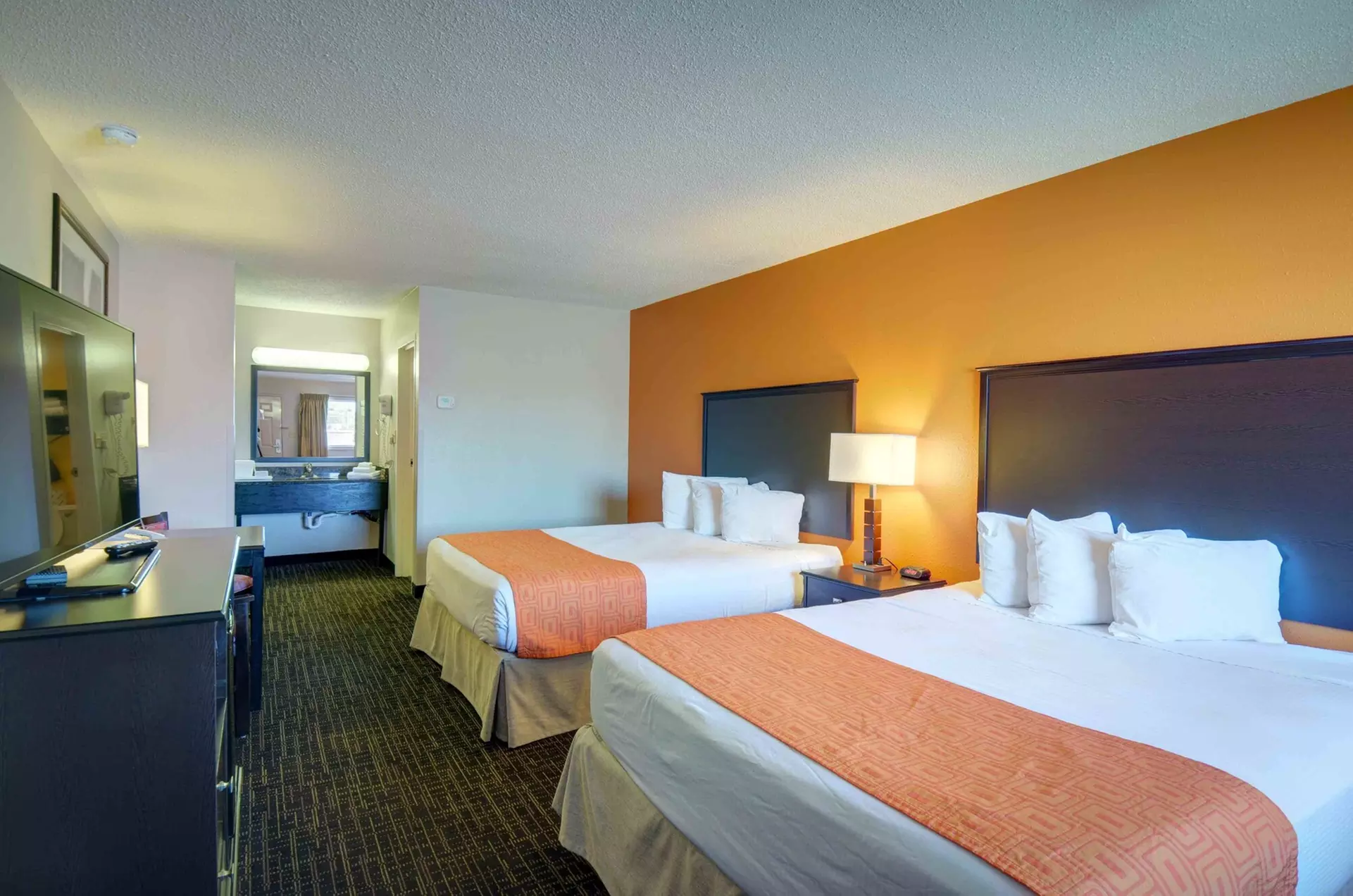 North Platte Inn & Suites - Primary Image