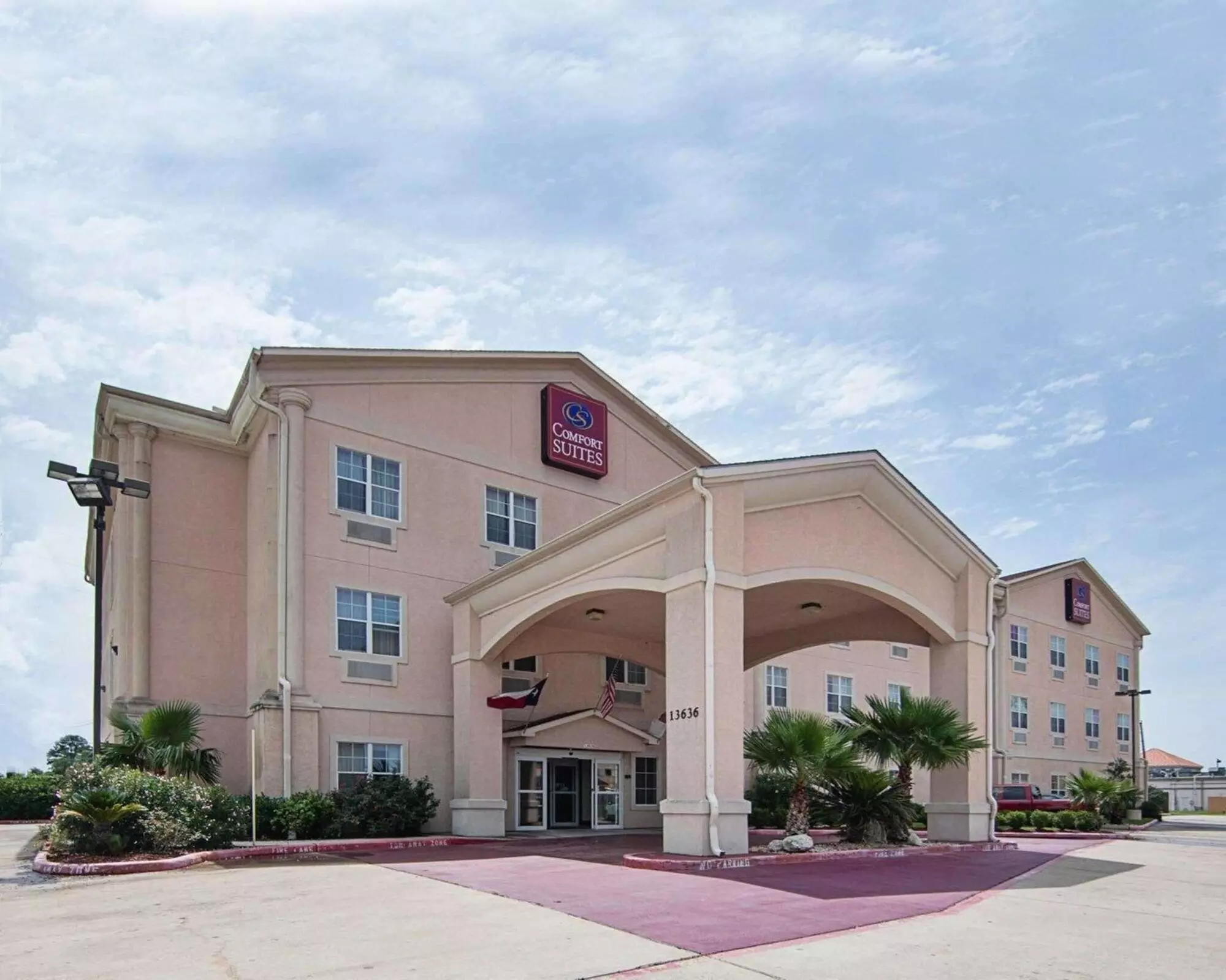 Comfort Suites - Primary Image
