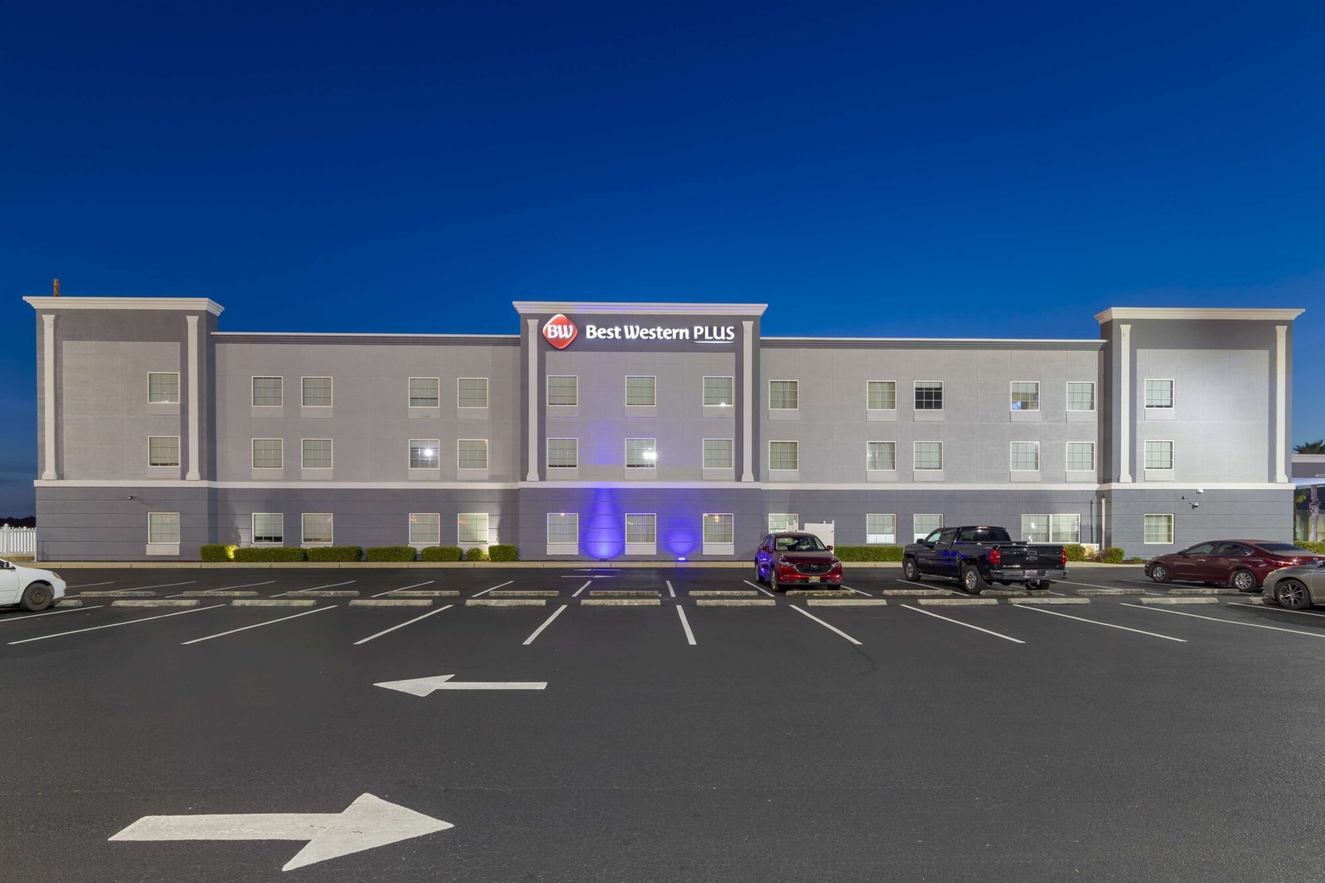 Best Western Plus Brunswick Inn & Suites