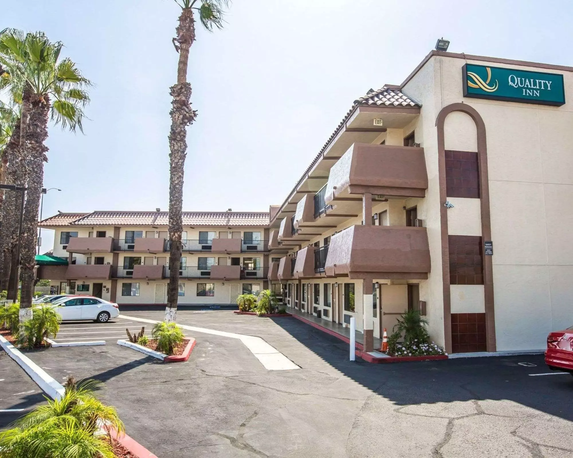 Quality Inn San Diego I-5 Naval Base - Primary Image
