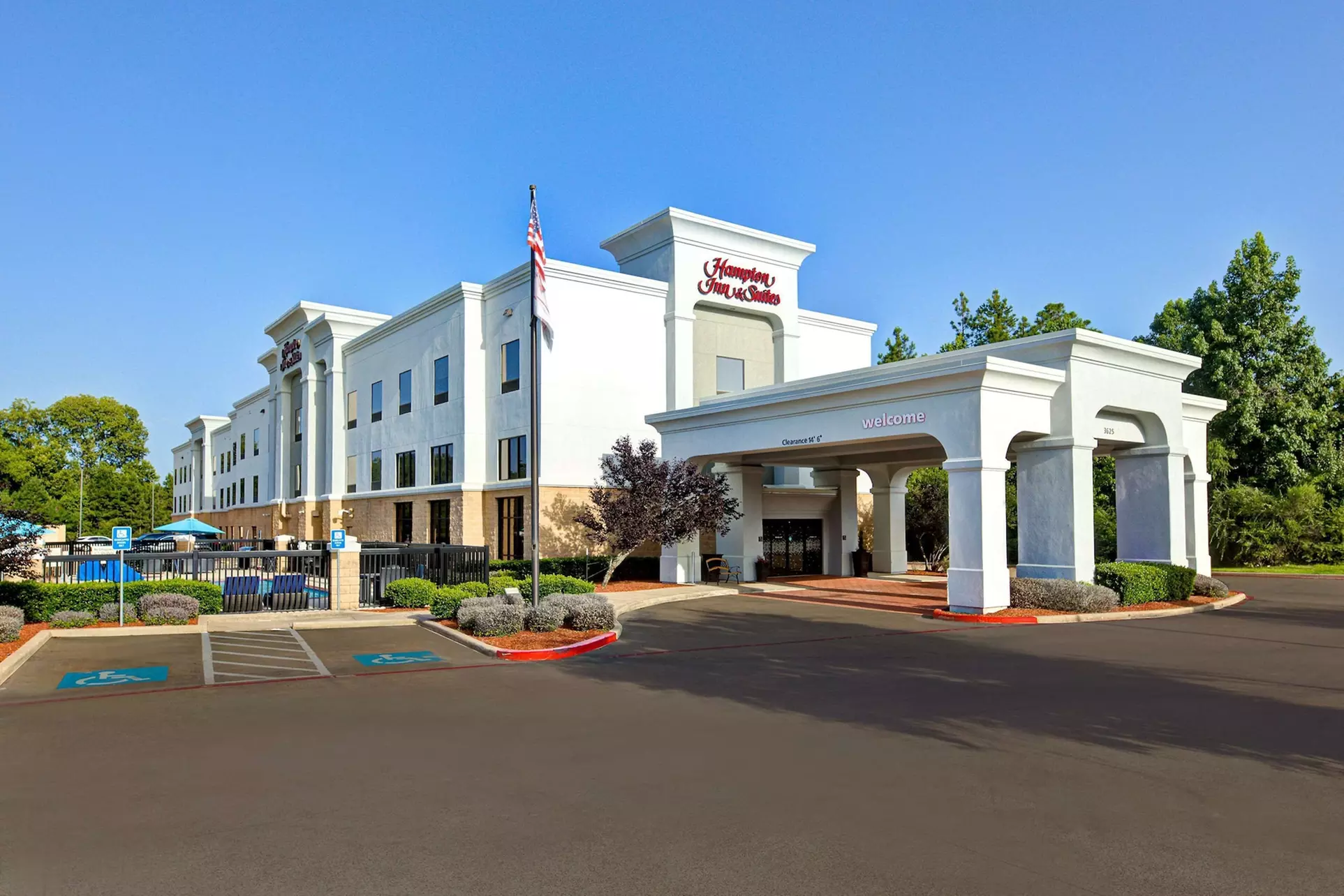Hampton Inn & Suites Nacogdoches - Primary Image