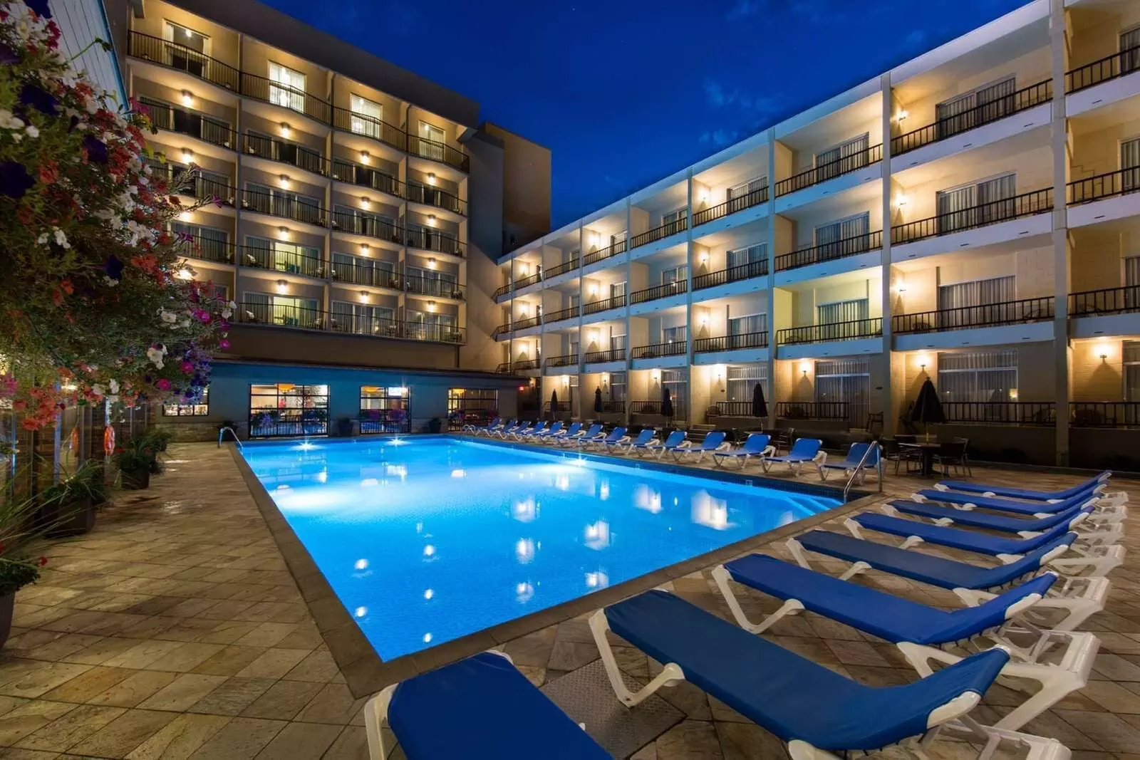 Coast Capri Hotel - Primary Image