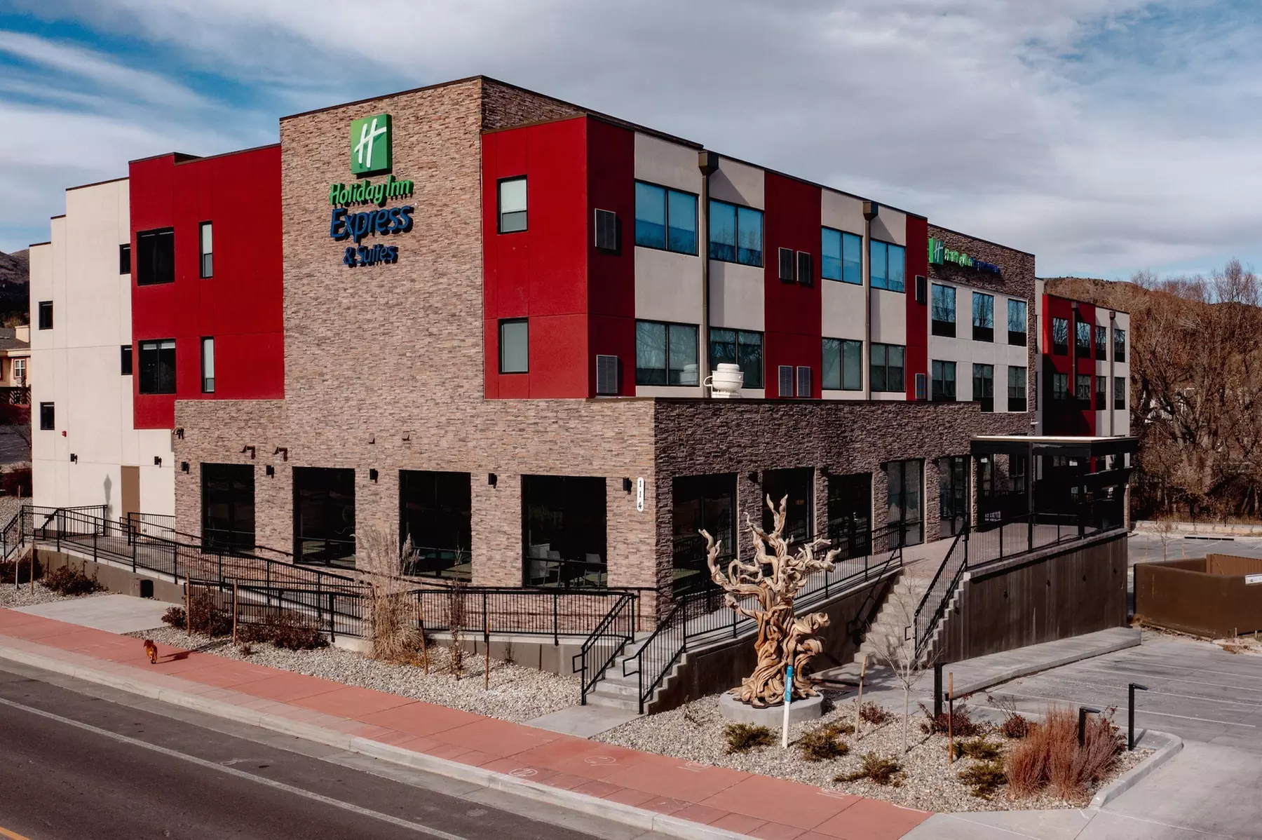 Holiday Inn Express & Suites Manitou Springs by IHG - Primary Image
