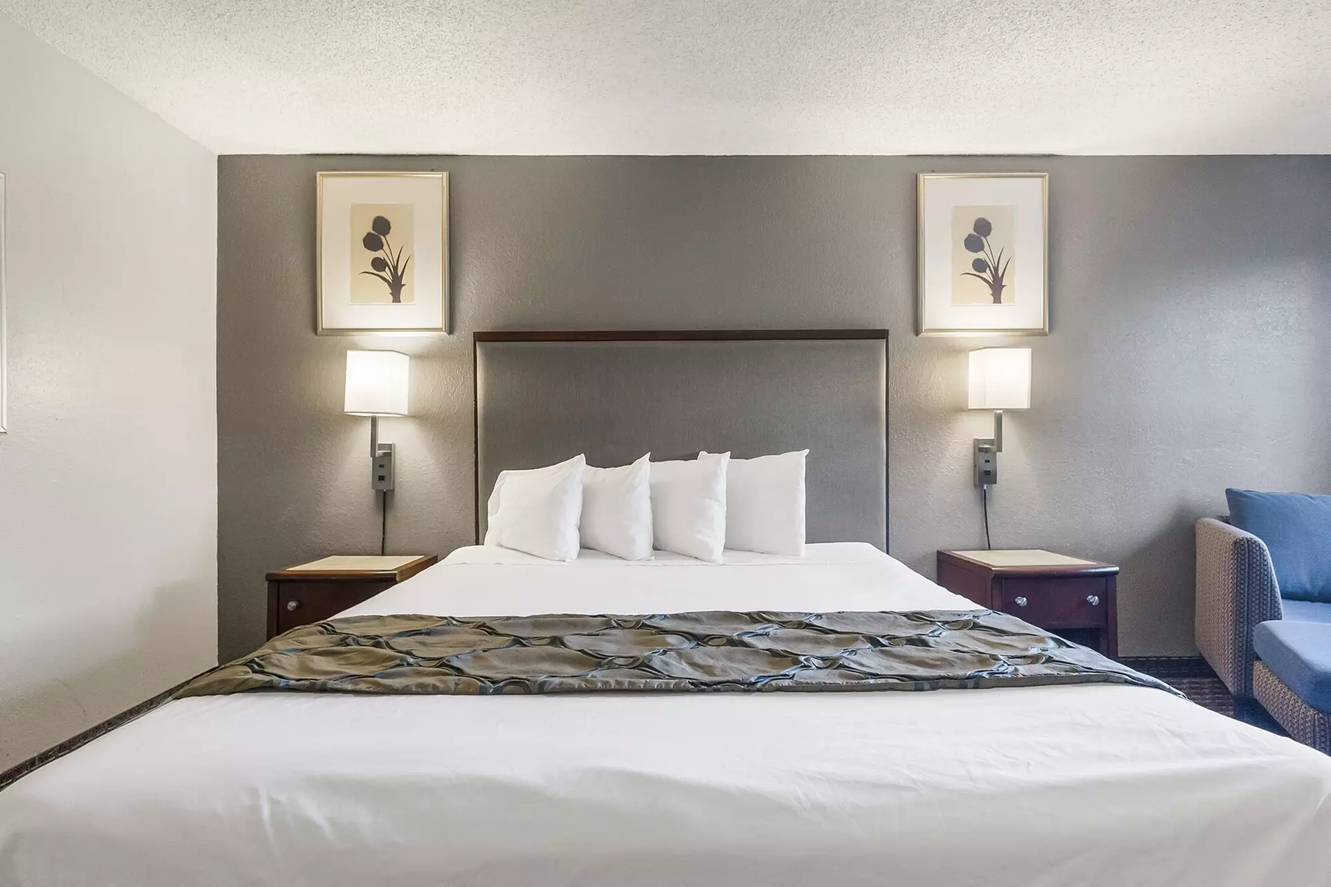 Heritage Inn Express Hayward - Primary Image