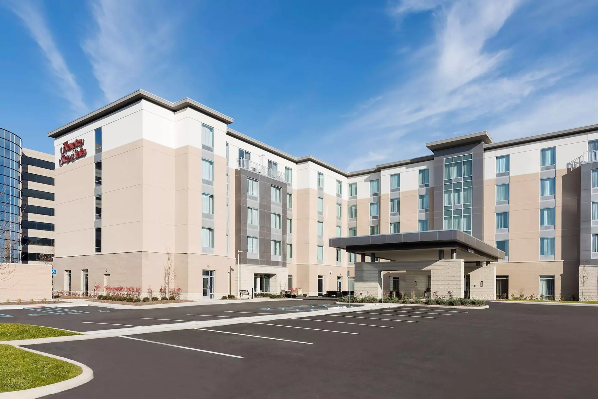 Hampton  Inn & Suites Indianapolis-Keystone - Primary Image
