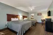 Econo Lodge Inn & Suites Fulton - Rockport - Second Medium