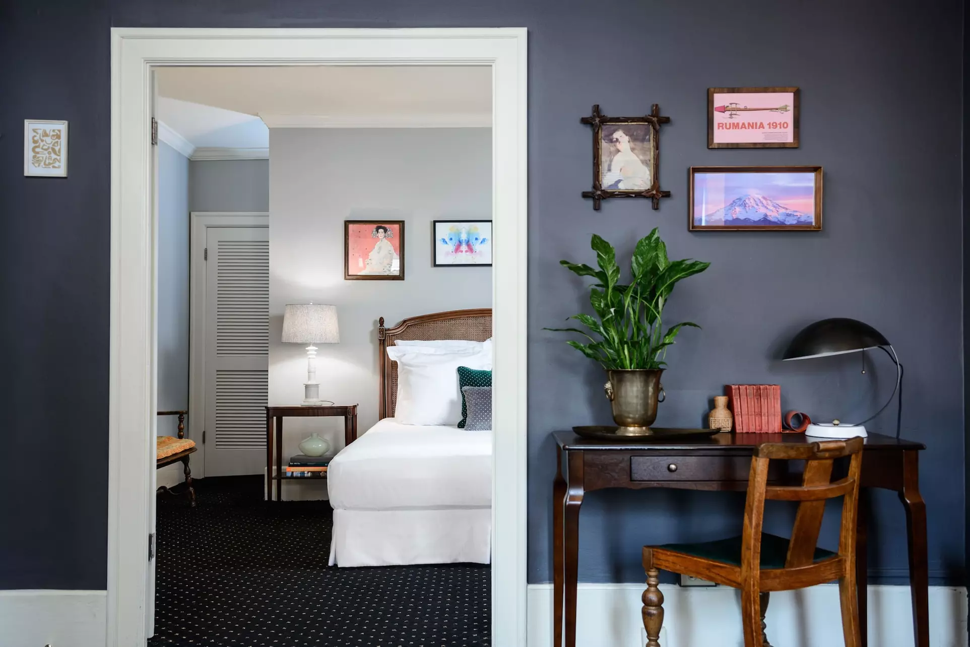 Hotel Sorrento - Primary Image