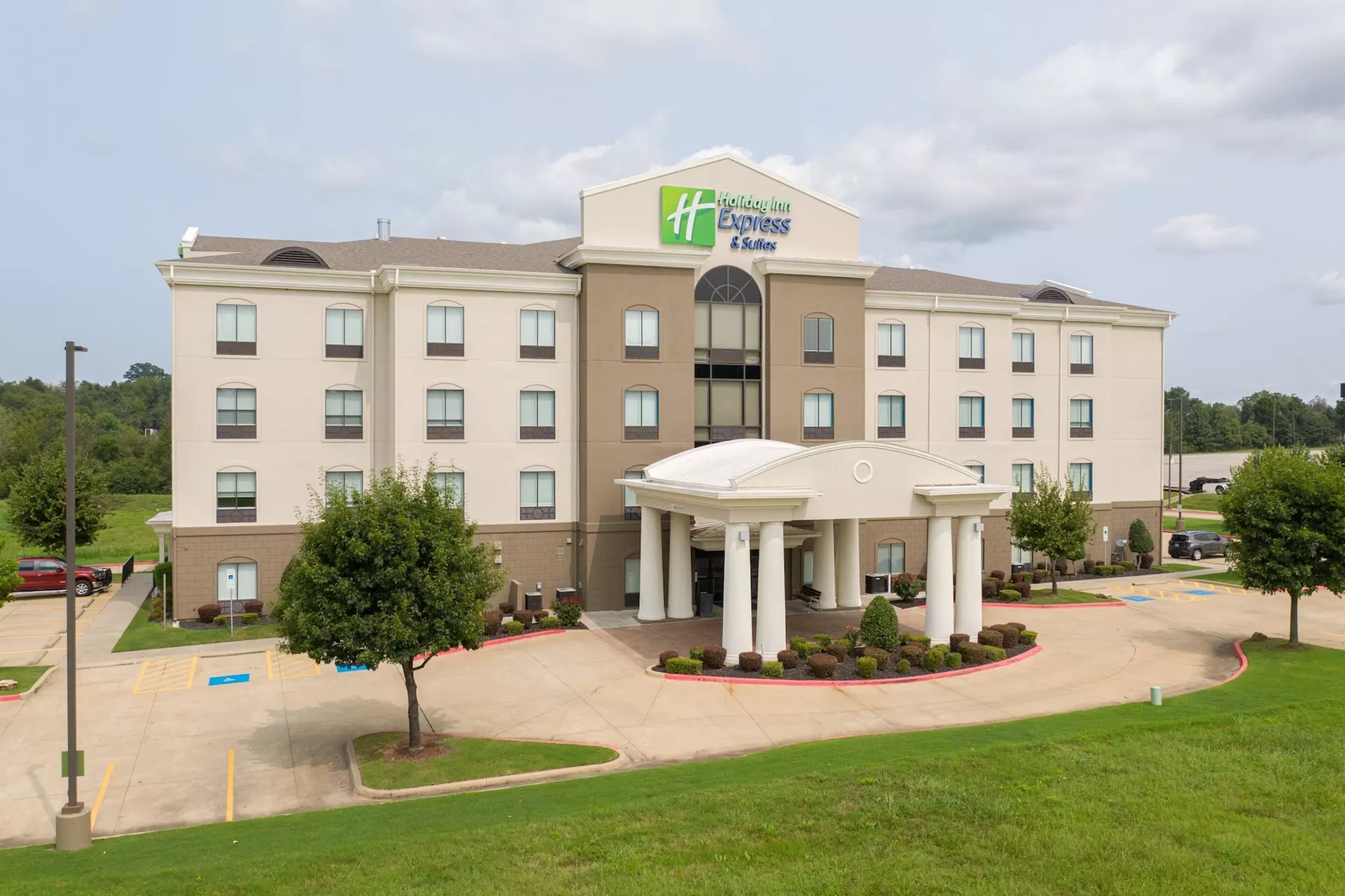 Holiday Inn Express Suites Van Buren-Ft Smith Area by IHG - Primary Image