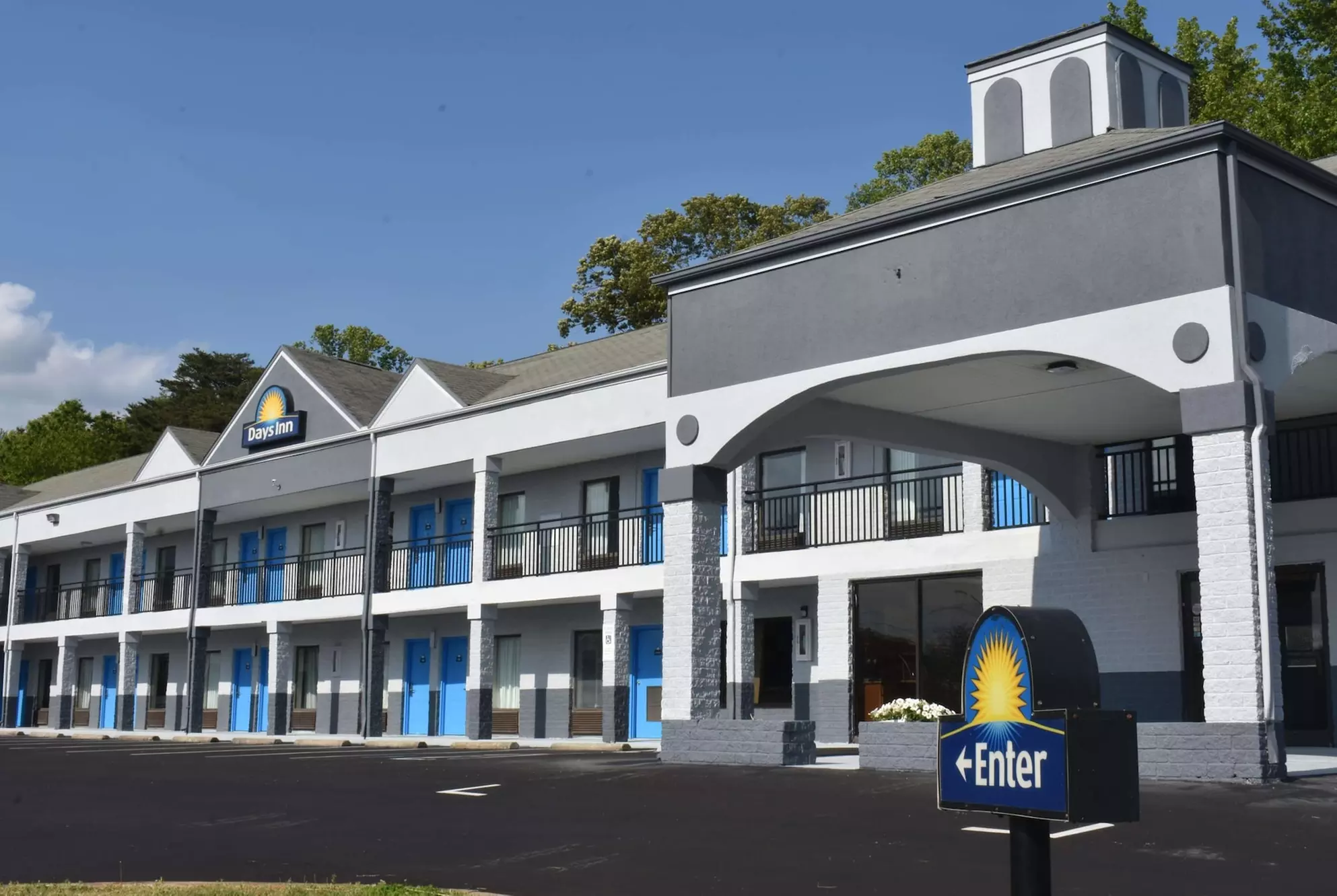 Days Inn by Wyndham Reidsville - Primary Image