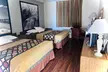 Super 8 by Wyndham Dodge City - Second Medium