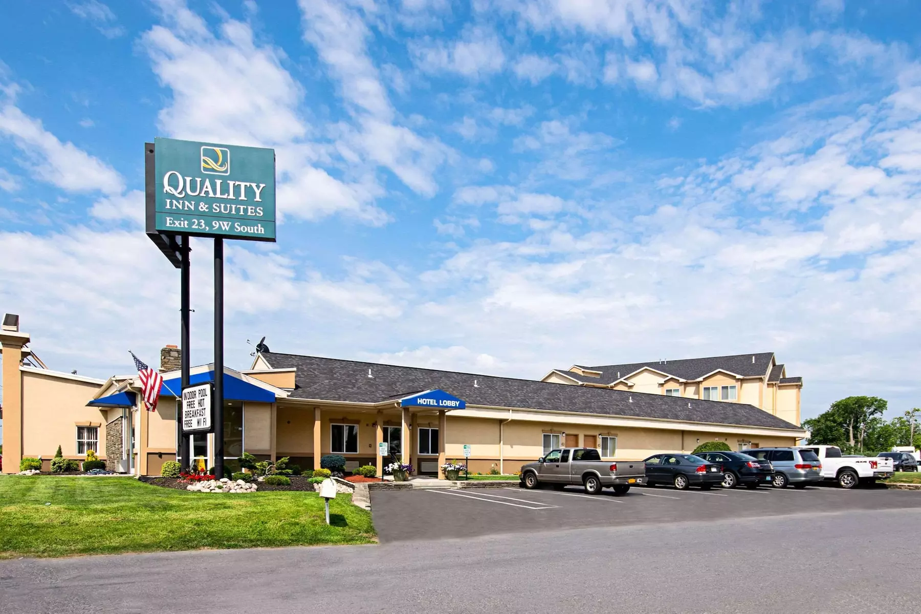 Quality Inn & Suites Glenmont - Albany South - Primary Image