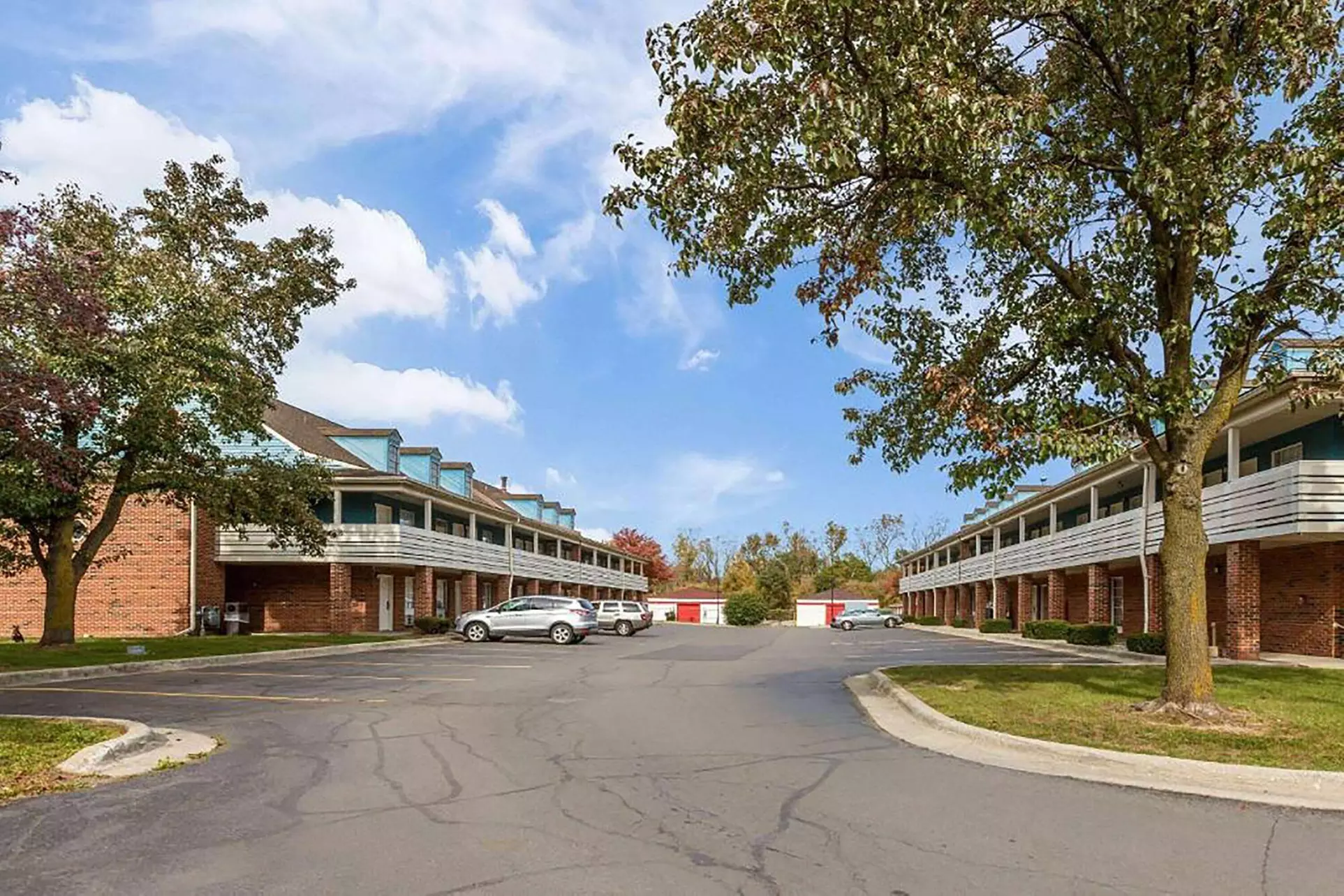 Travelodge by Wyndham Canton/Livonia Area, MI - Primary Image