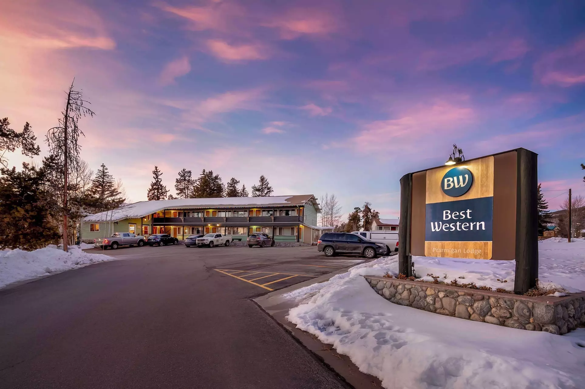 Best Western Ptarmigan Lodge - Primary Image