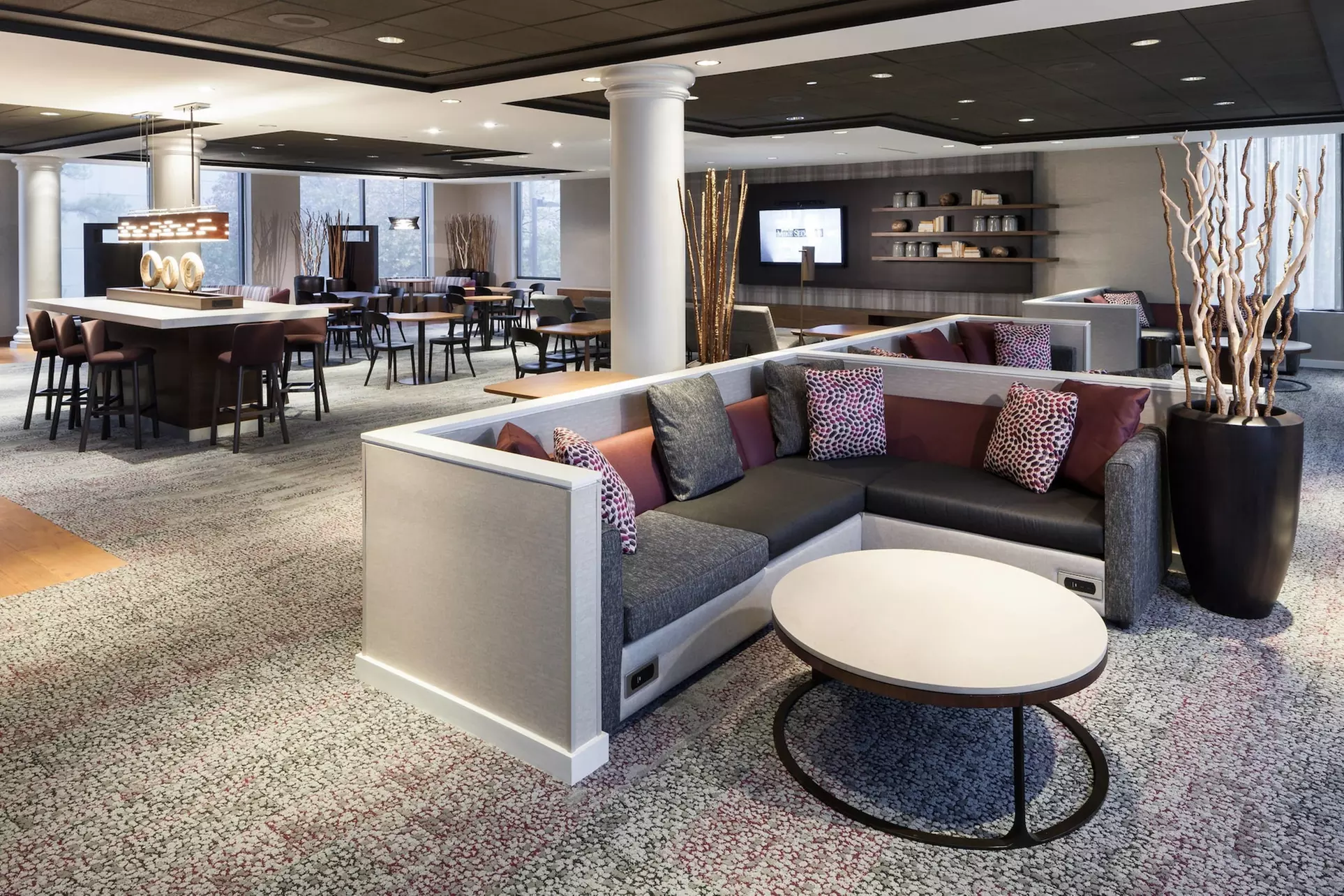 Courtyard by Marriott Alexandria Old Town/Southwest - Primary Image