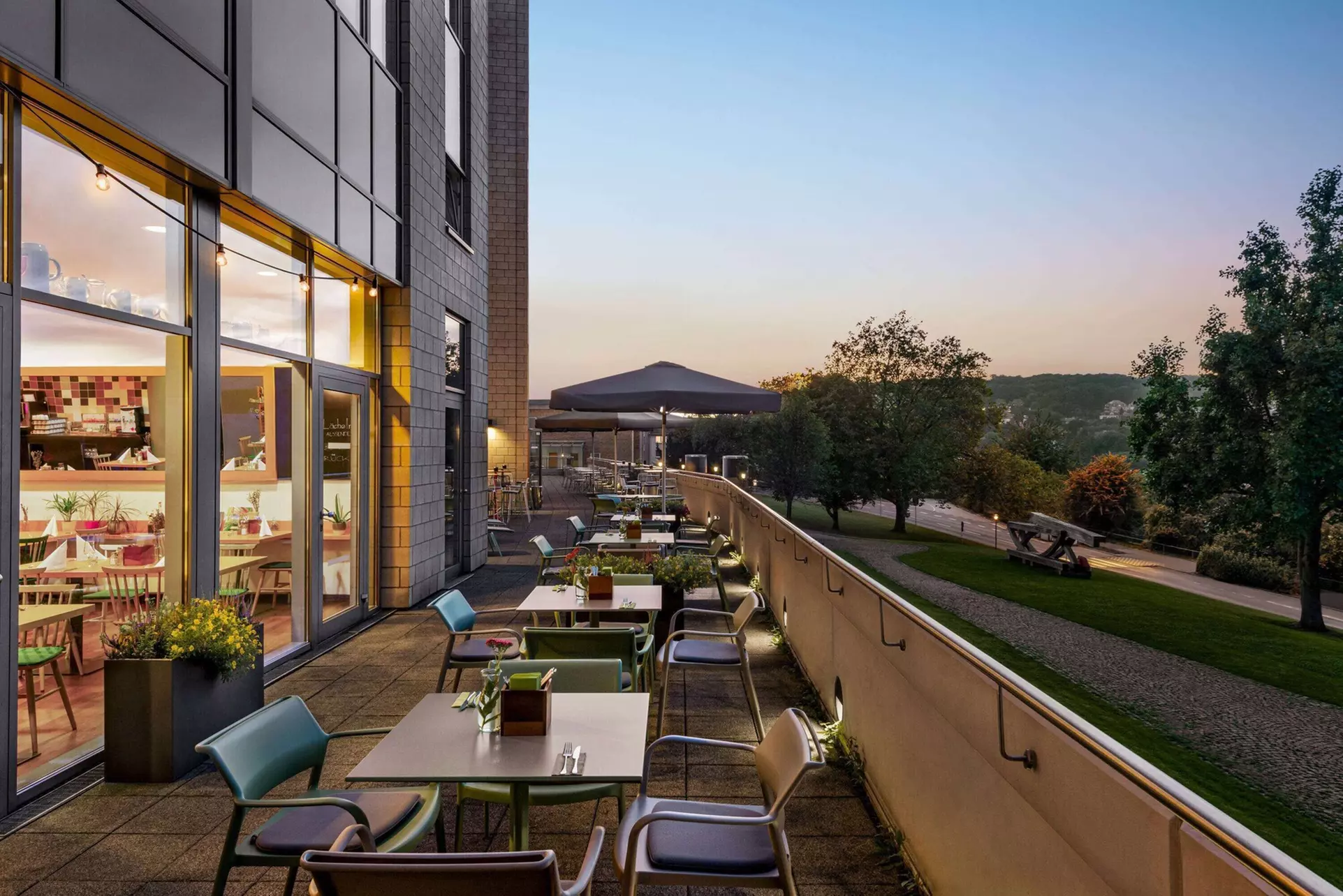 Vienna House Easy by Wyndham Wuppertal - Primary Image