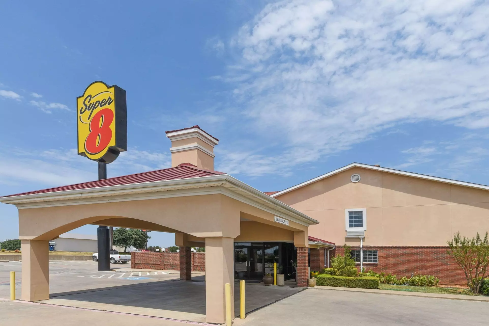 Super 8 by Wyndham Burleson Fort Worth Area - Primary Image