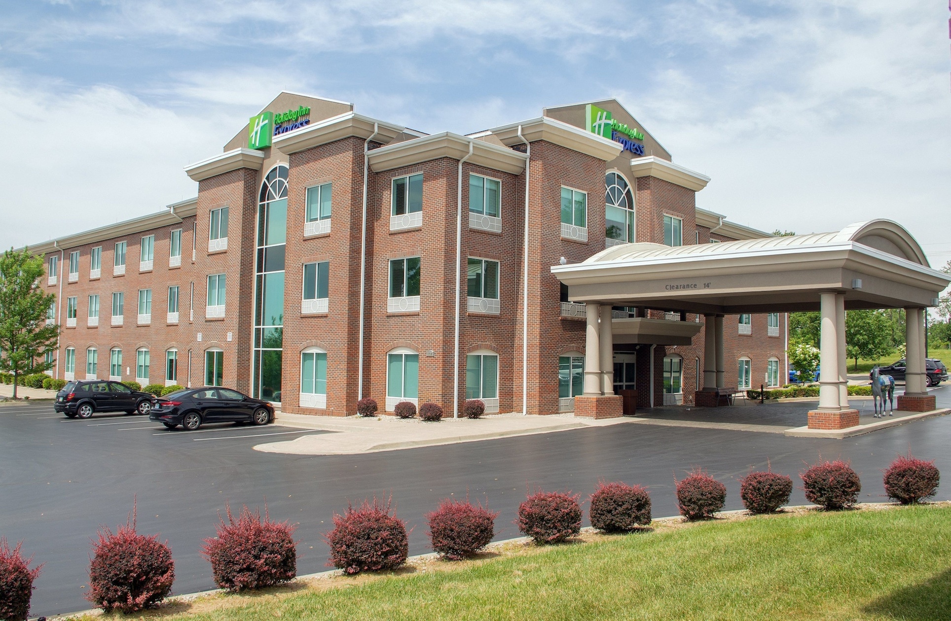 Holiday Inn Express & Suites Lexington Dtwn Area-Keenland by IHG