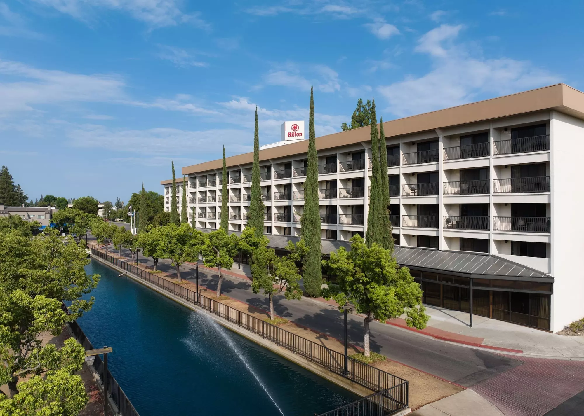 Hilton Stockton - Primary Image