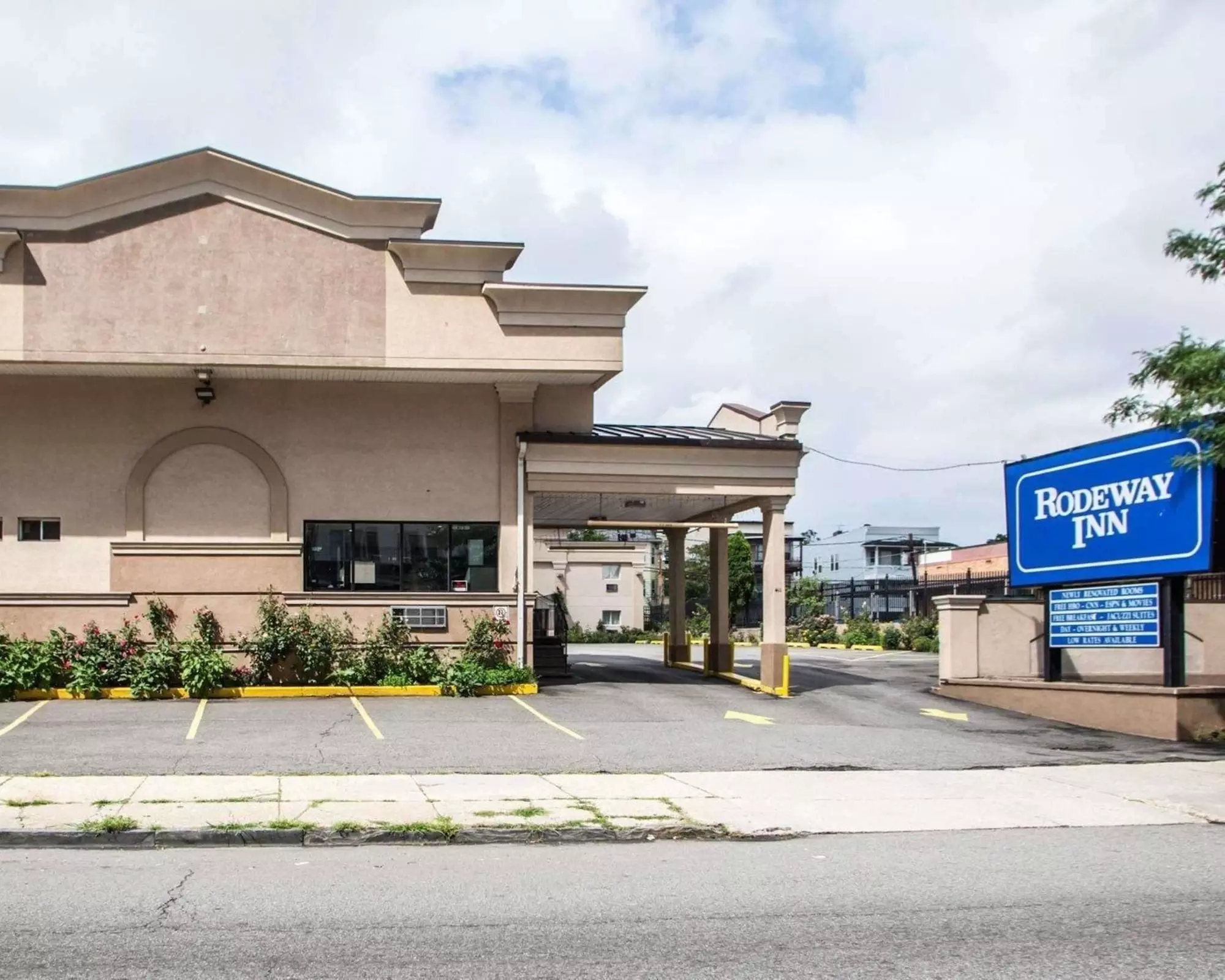 Rodeway Inn - Primary Image