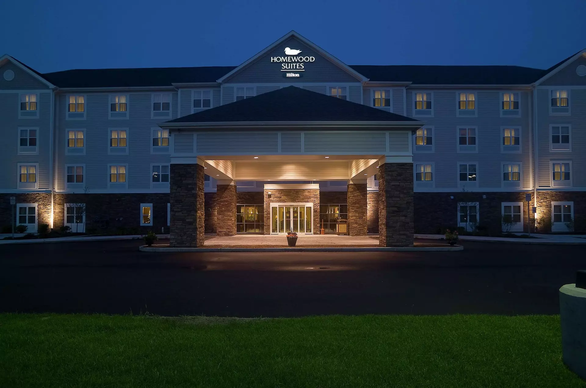 Homewood Suites by Hilton Portland - Primary Image