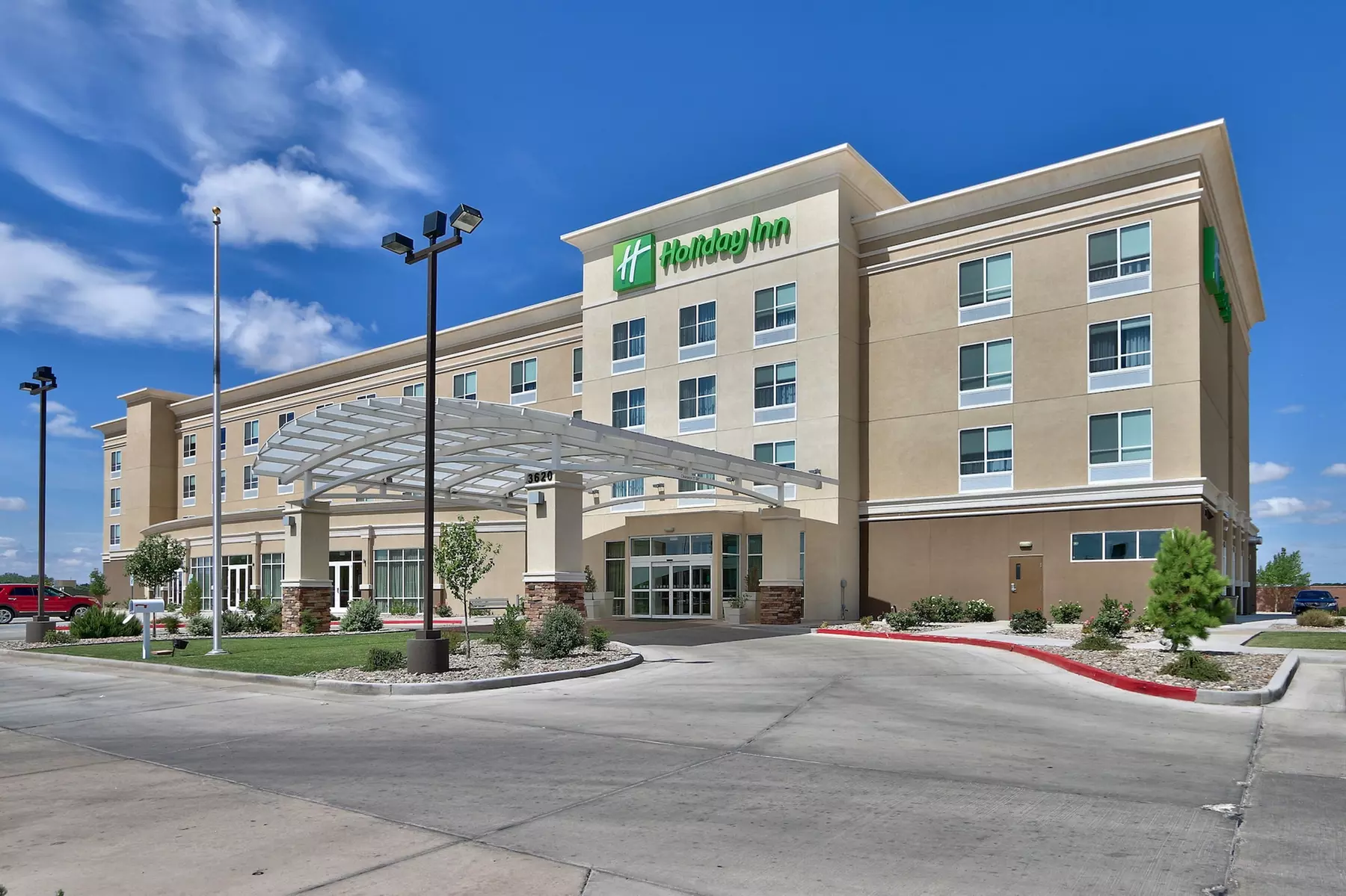 Holiday Inn Roswell, an IHG Hotel - Primary Image