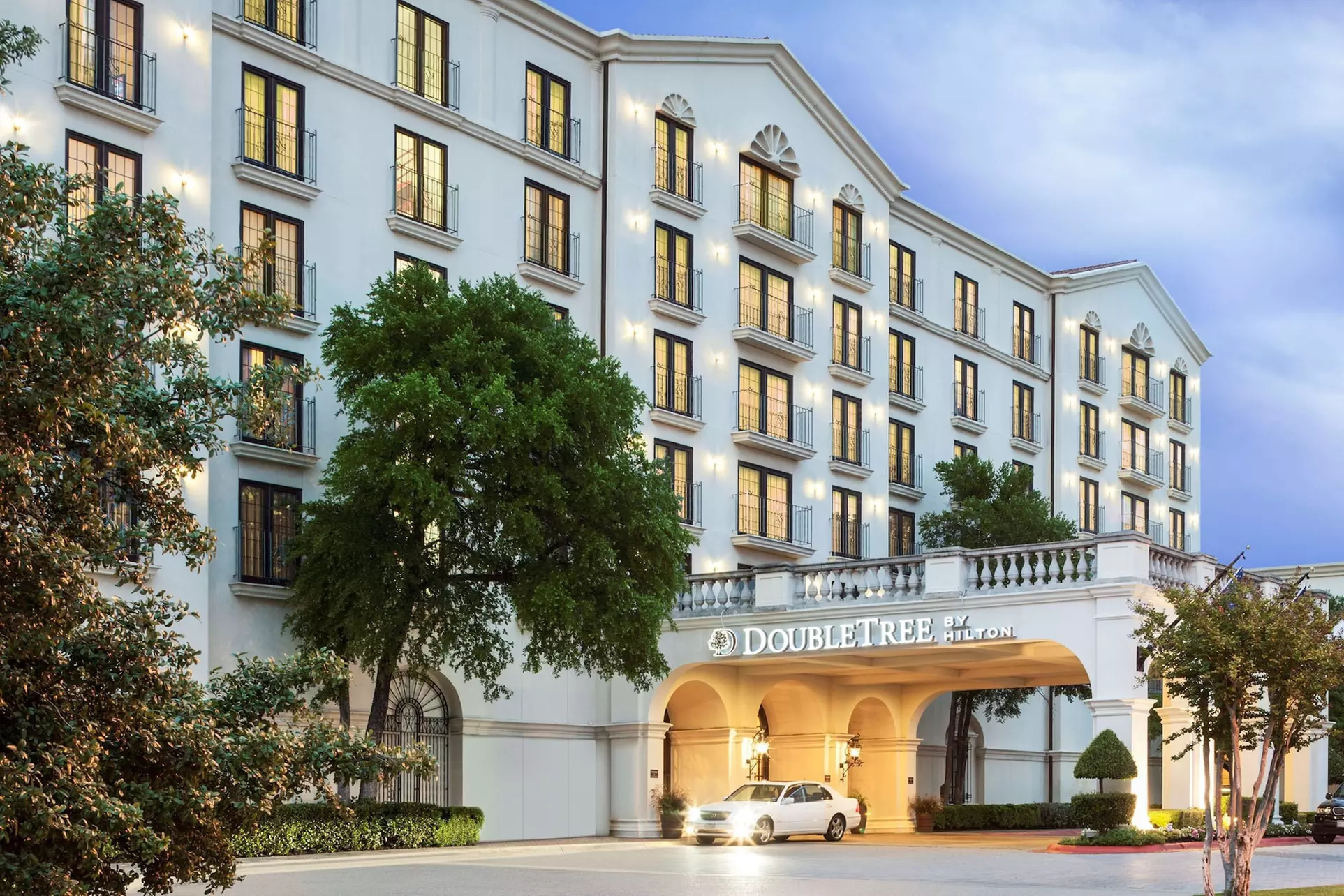 DoubleTree by Hilton Austin - Primary Image