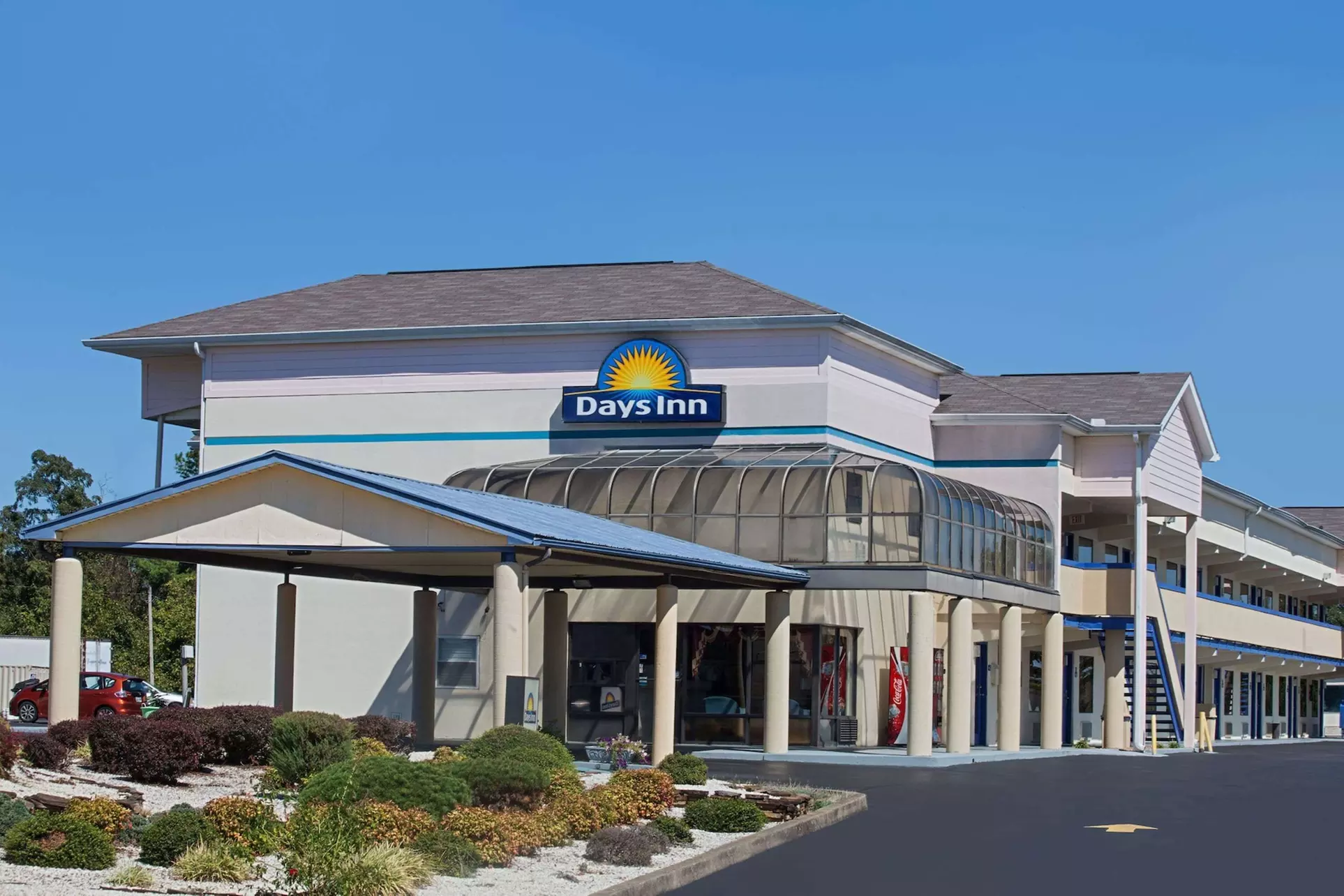 Days Inn by Wyndham Greeneville - Primary Image