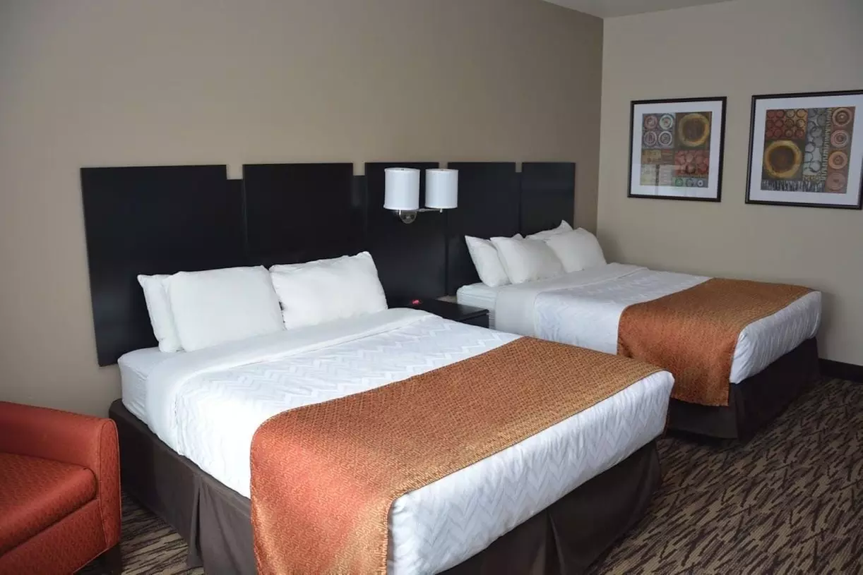 Roosevelt Inn and Suites - Primary Image