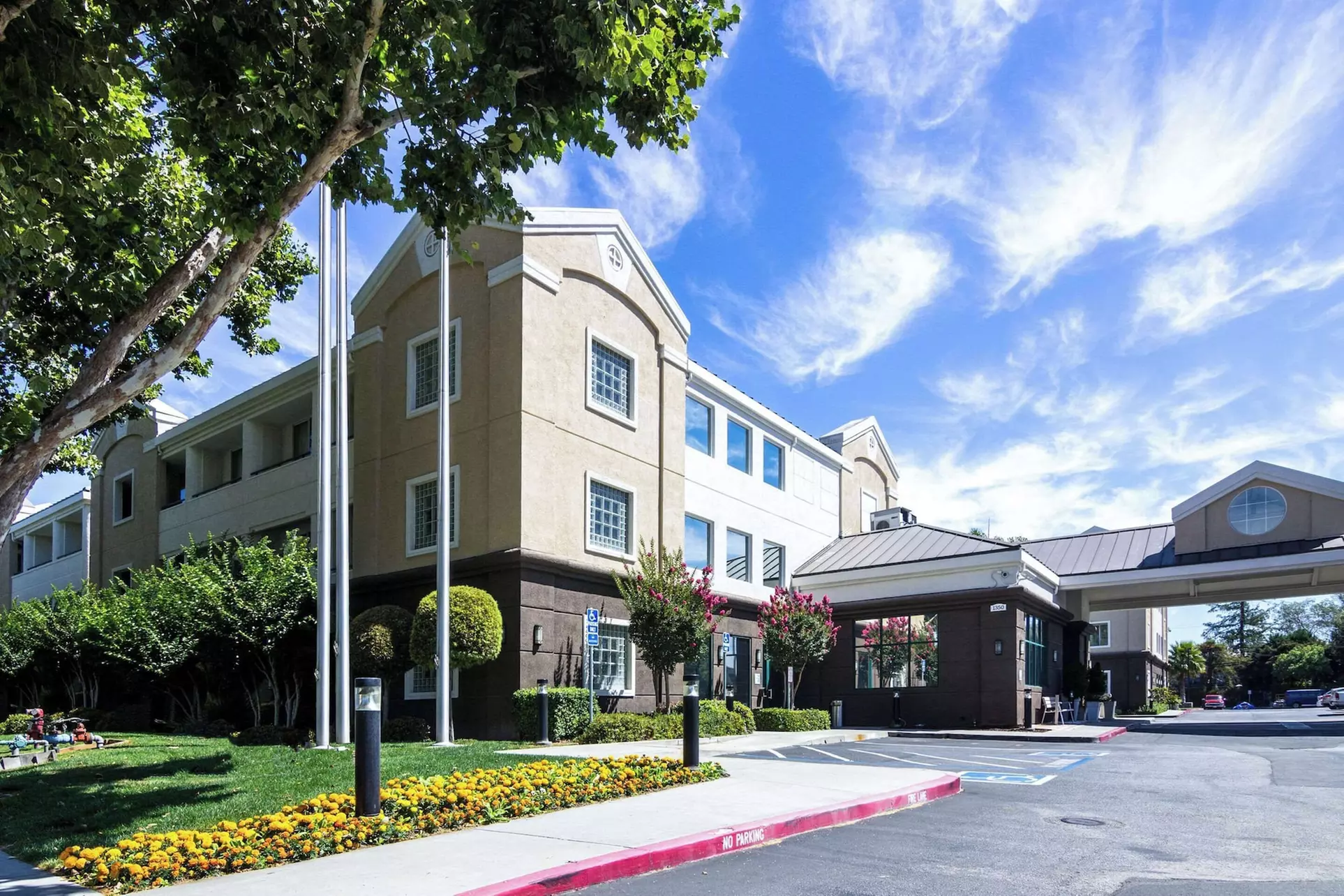 Country Inn & Suites by Radisson, San Jose International Airport, CA - Primary Image