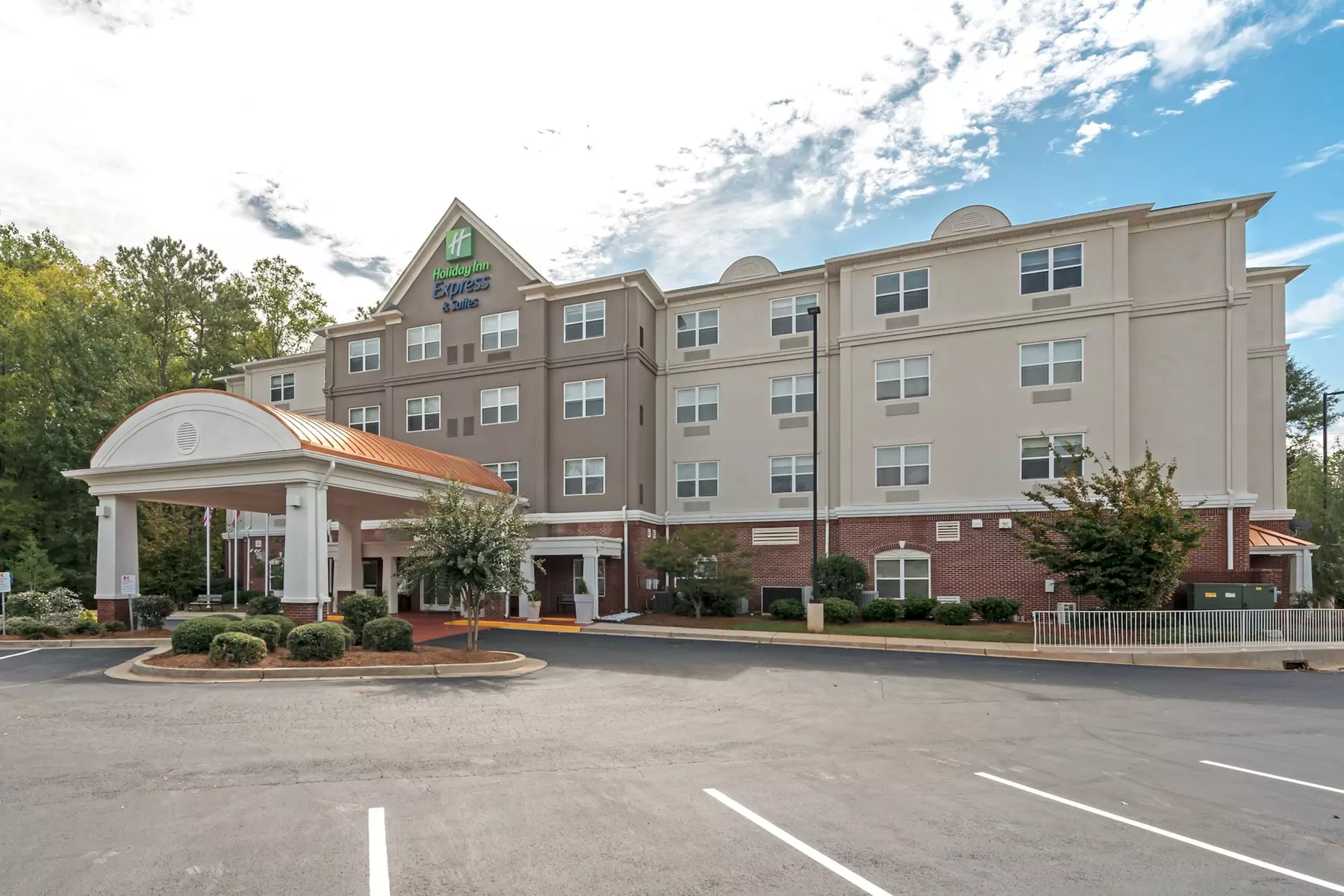 Holiday Inn Express & Suites Lagrange I-85 by IHG - Primary Image