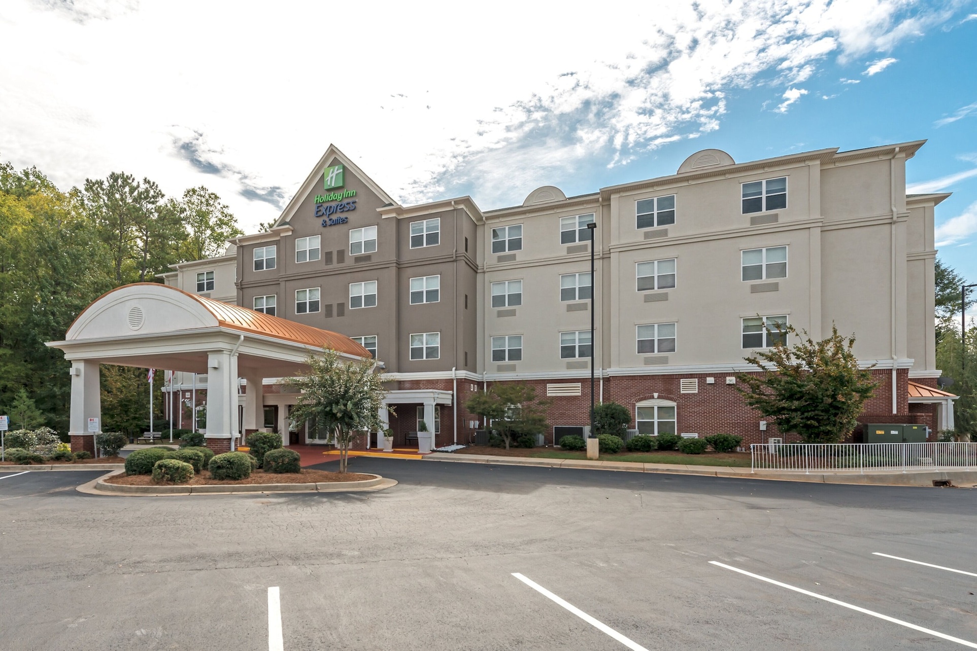 Holiday Inn Express & Suites Lagrange I-85 by IHG
