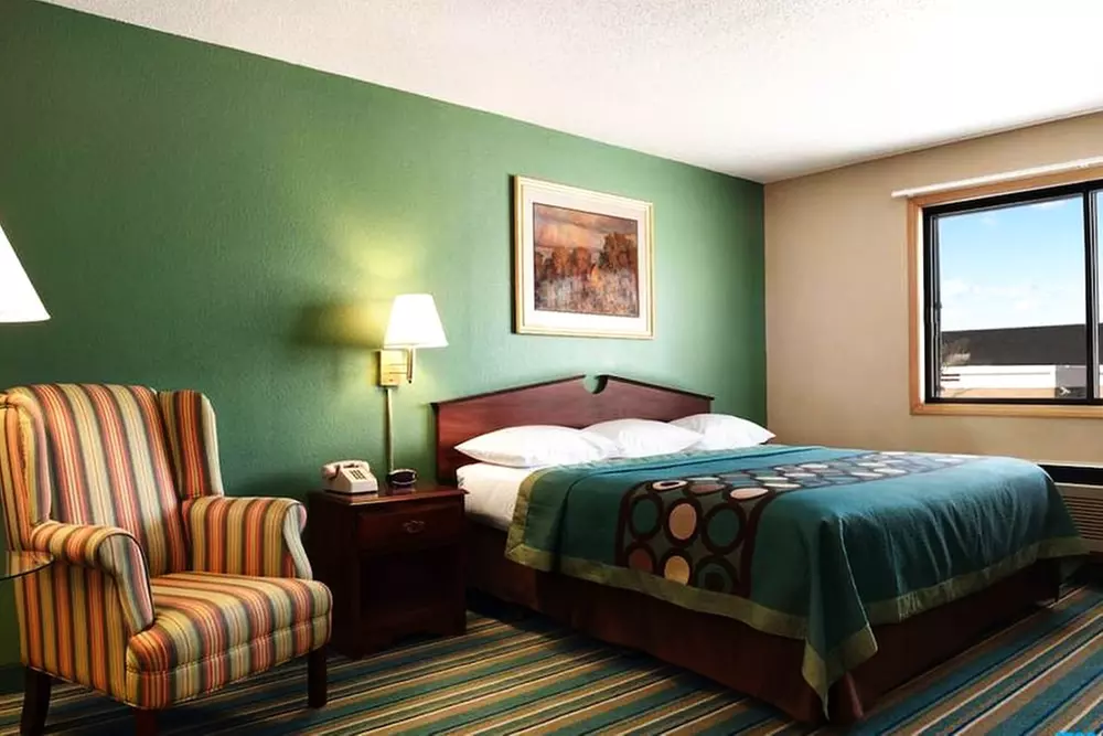 Coratel Inn and Suites by Jasper New Richmond - Primary Image
