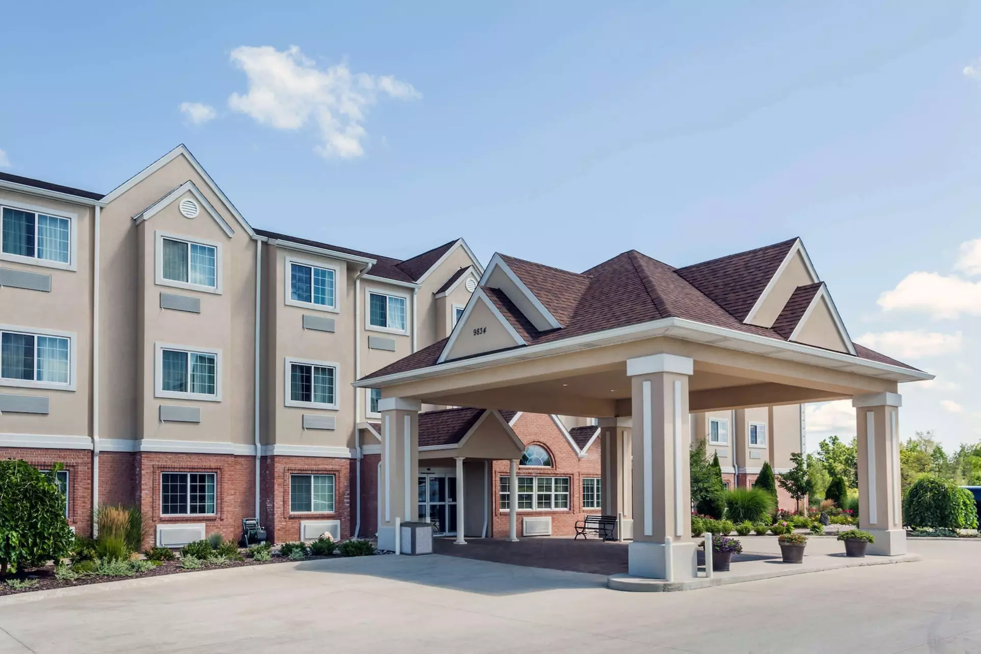 Microtel Inn & Suites by Wyndham Michigan City - Primary Image