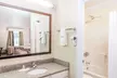 Super 8 by Wyndham Statesboro - Second Medium