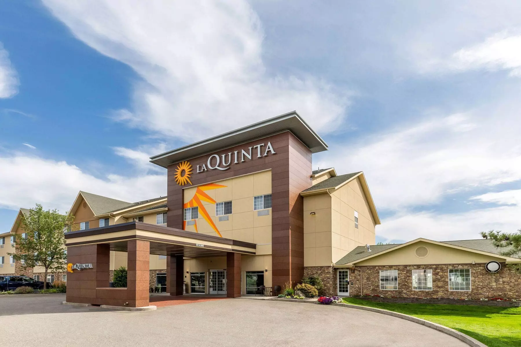 La Quinta Inn & Suites by Wyndham Spokane Valley - Primary Image