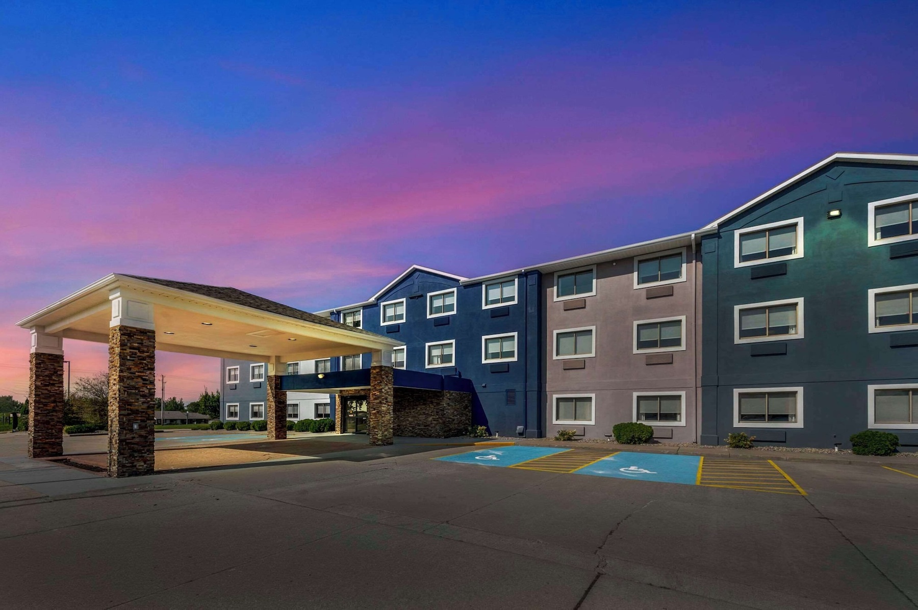 Comfort Inn Kendallville East