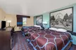 Super 8 by Wyndham Okawville - Second Medium