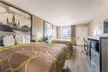 Super 8 by Wyndham Lake Charles Northeast - Second Medium