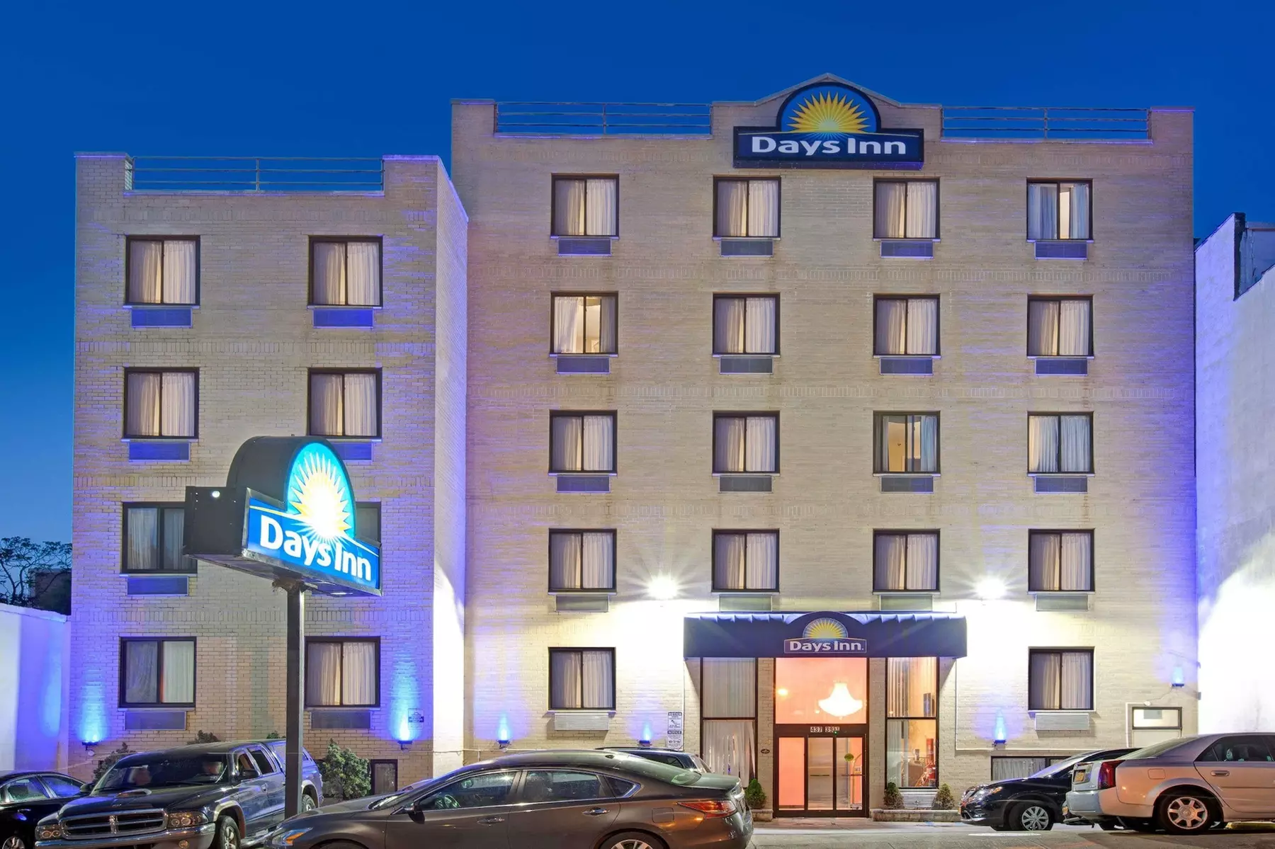 Days Inn by Wyndham Brooklyn - Primary Image