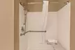 Country Inn & Suites by Radisson, Albert Lea - Austin - Second Medium