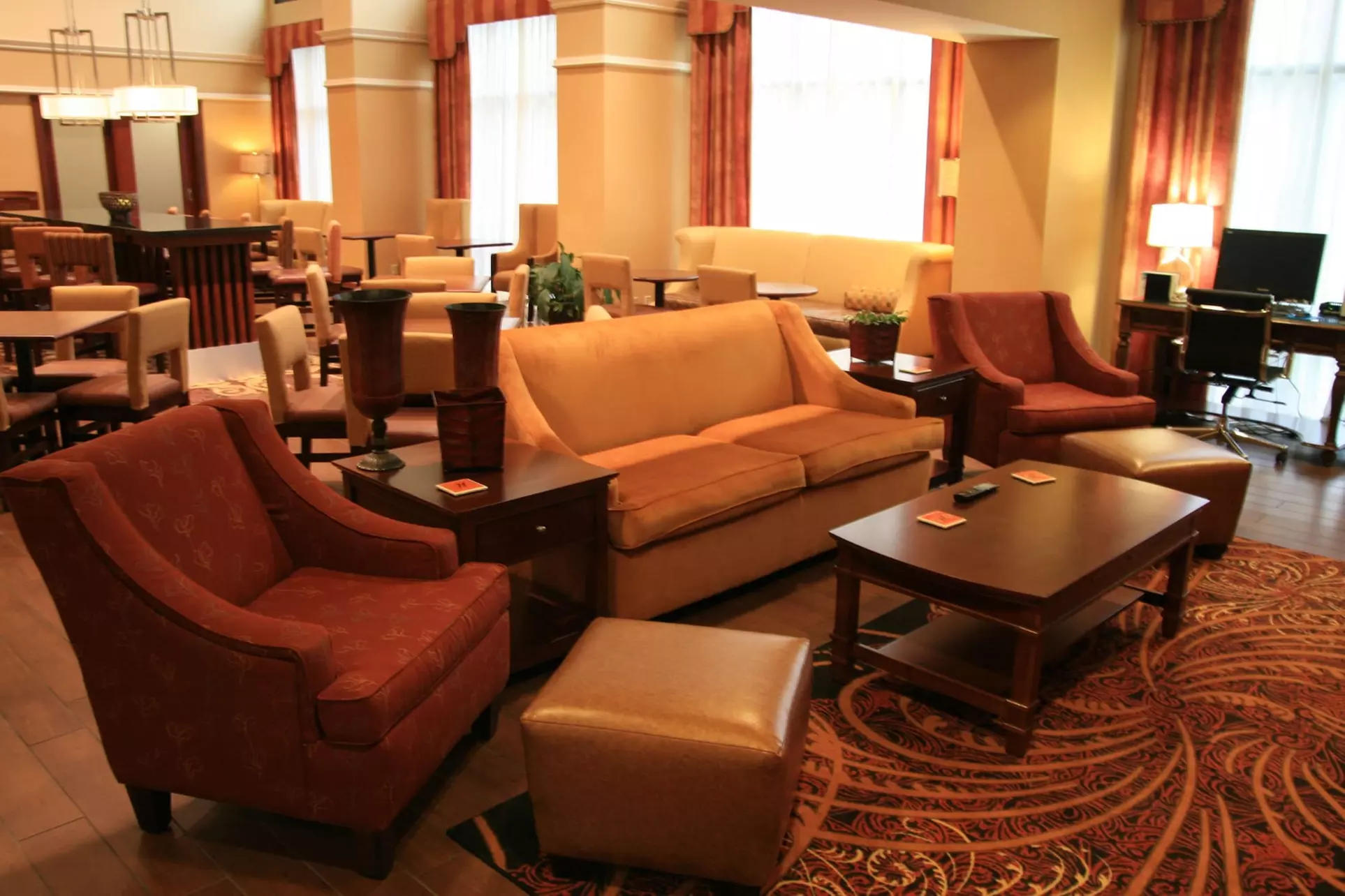 Hampton Inn & Suites Springfield-Southwest - Primary Image