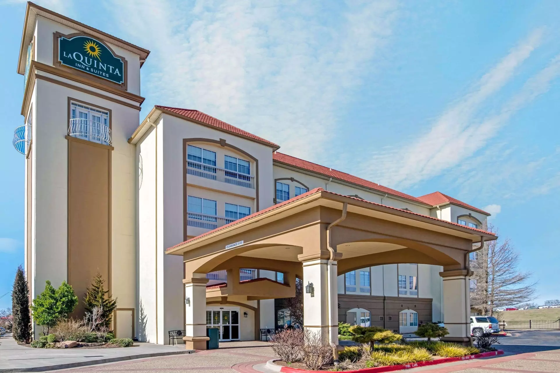 La Quinta Inn & Suites by Wyndham Oklahoma City - Moore - Primary Image
