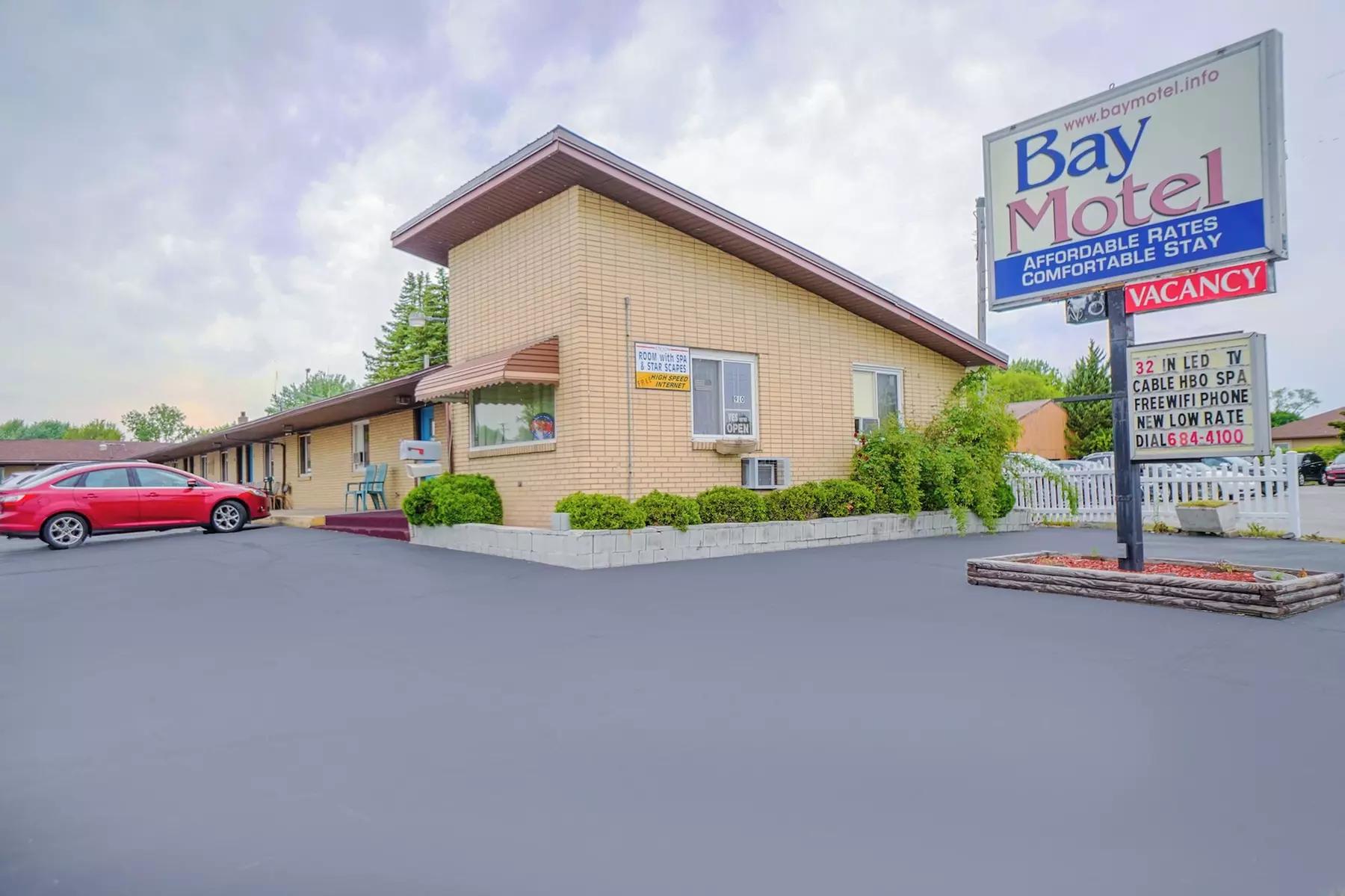 Bay Motel By OYO Bay City - Primary Image