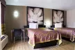 Super 8 by Wyndham Garysburg/Roanoke Rapids - Second Medium
